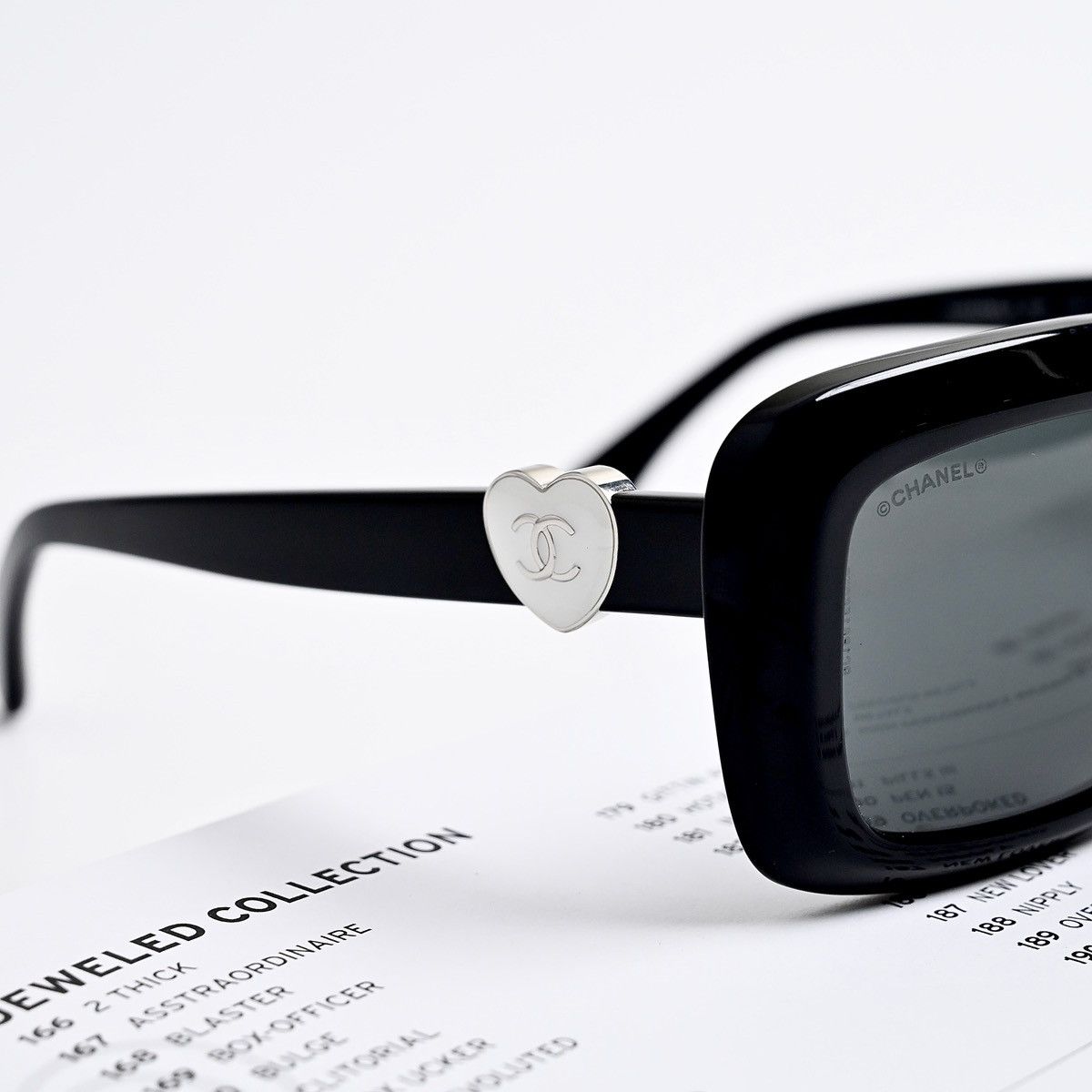 Chanel CHANEL 0CH5520 SUNGLASSES Size ONE SIZE - 9 Thumbnail