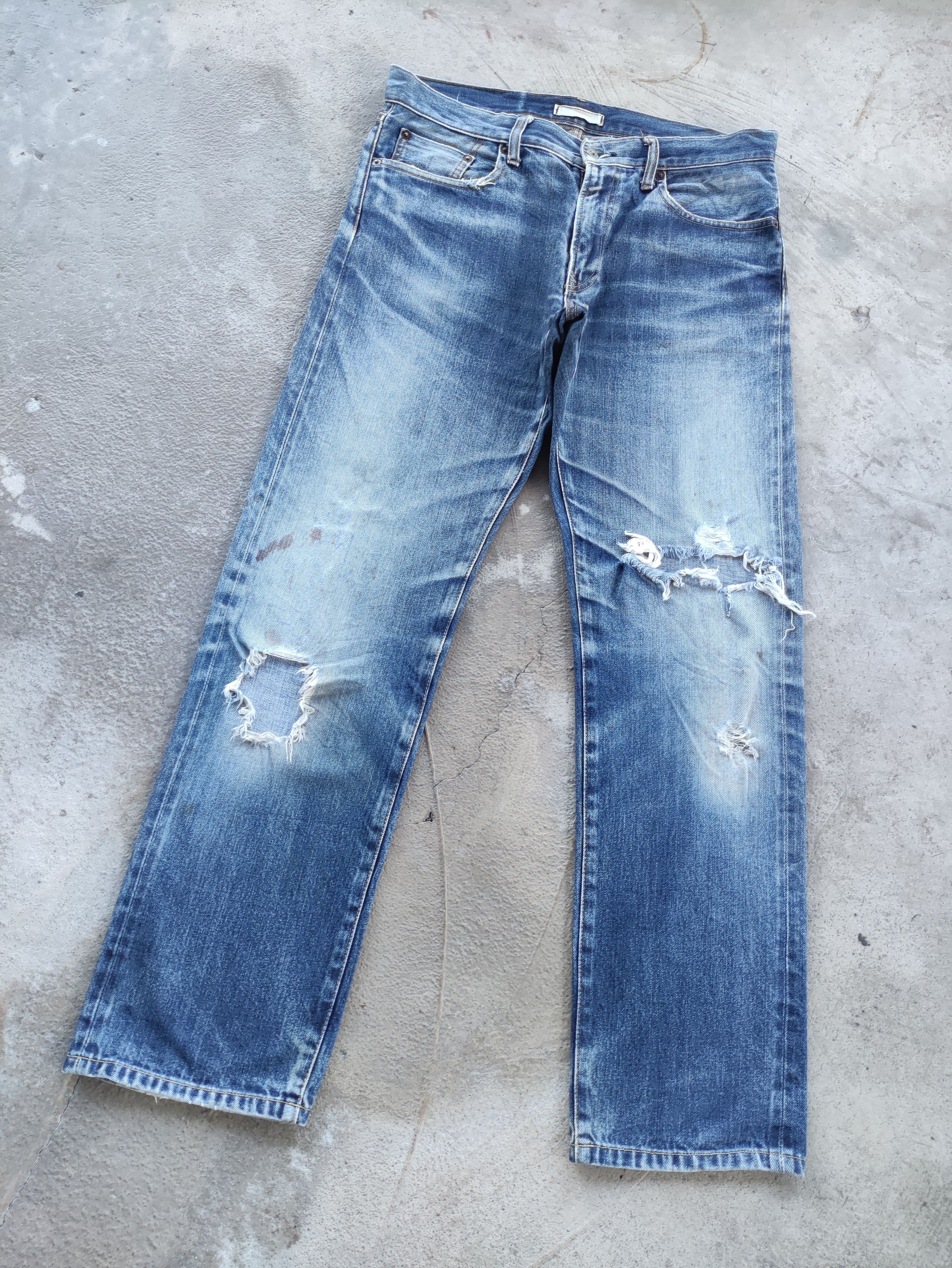 Japanese Brand Vintage Japanese Jean Distressed Faded Denim Size US 36 / EU 52 - 2 Thumbnail