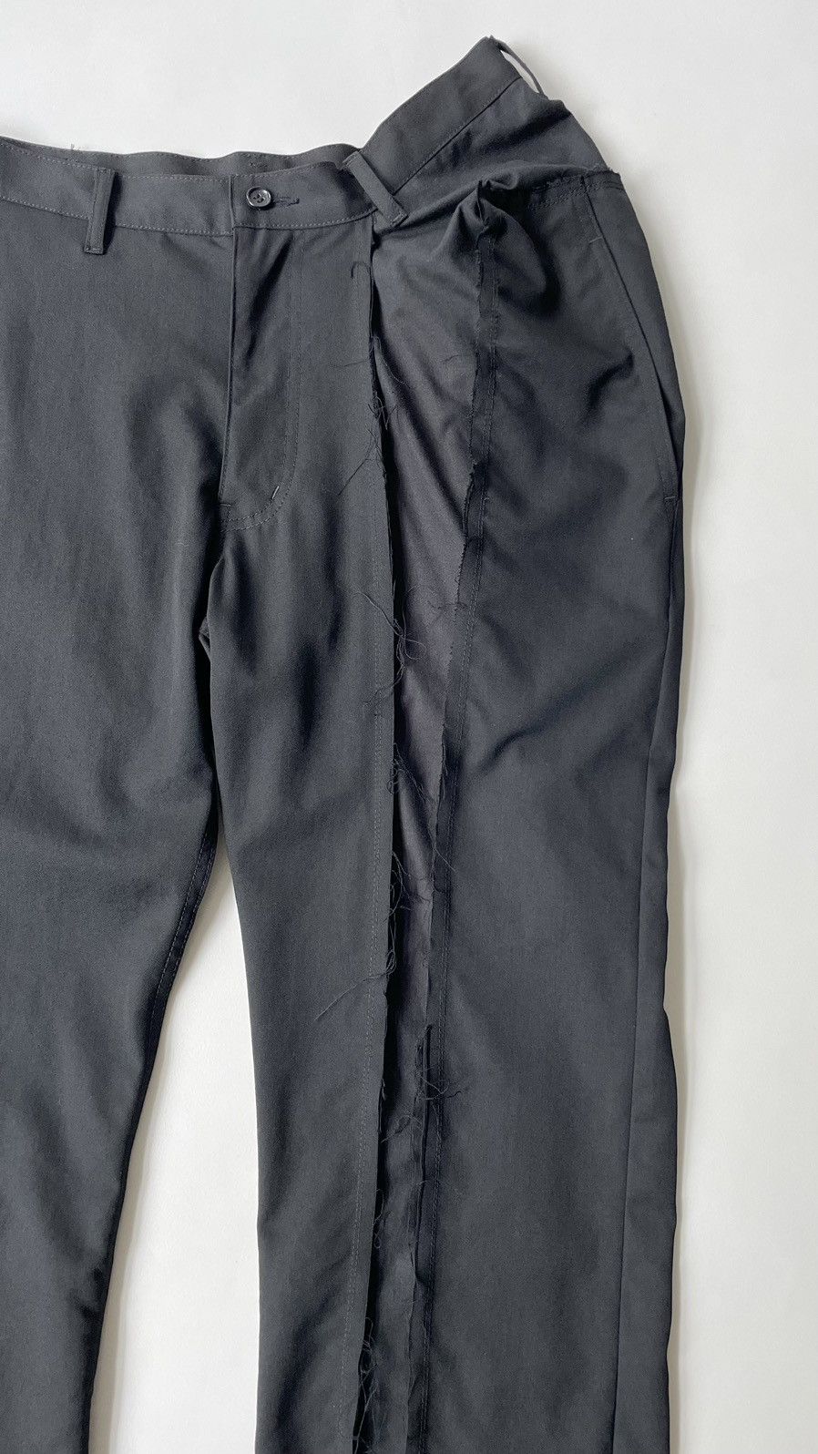 Comme des Garcons A/W 06 ‘Reworked’ Black Wool Trousers Size 26" / US 2 / IT 38 - 6 Thumbnail
