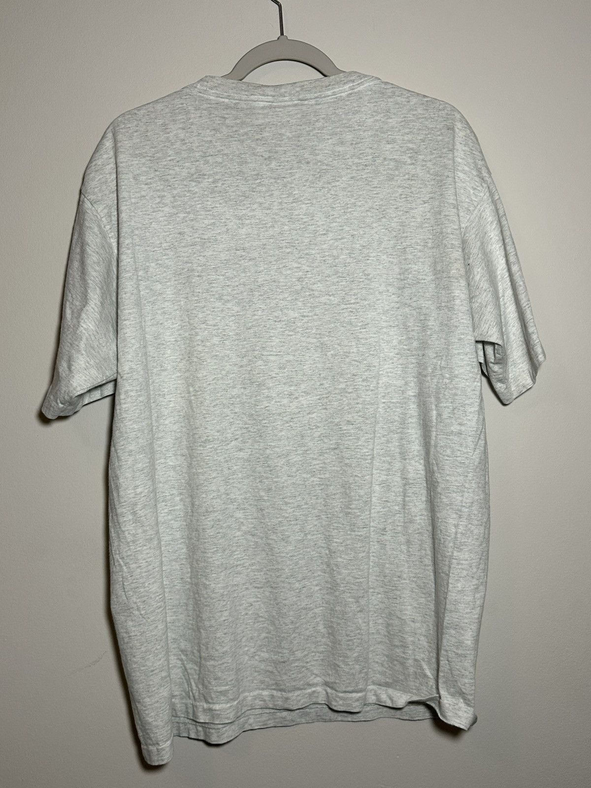 Logo 7 Vintage 1996 Grey Louisville Cardinals Basketball Tee Size US XL / EU 56 / 4 - 4 Thumbnail