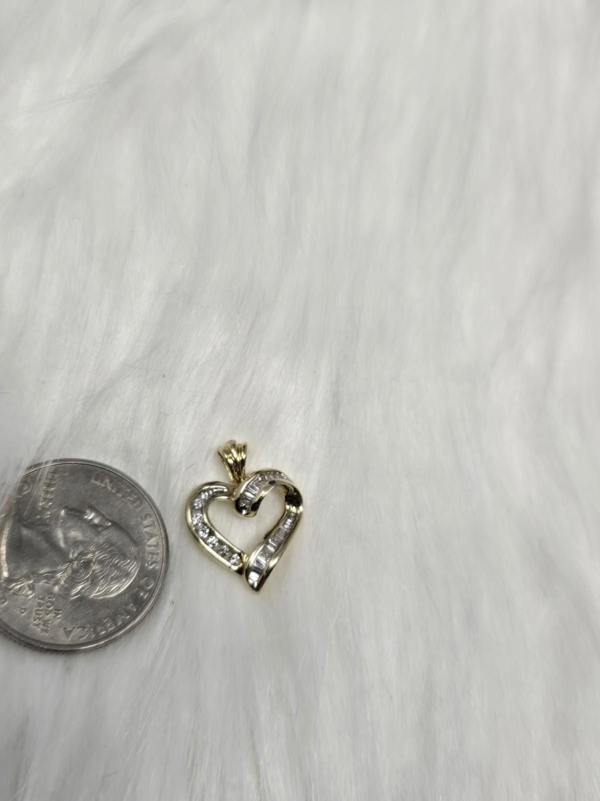 14k Gold Encrusted Diamond Heart Estate Pendant 2g