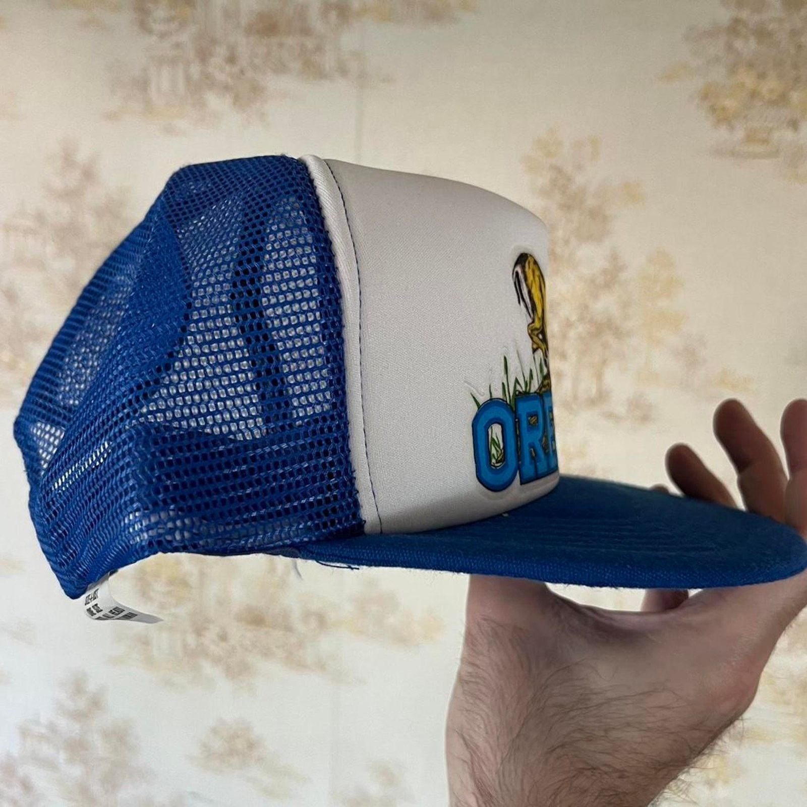 Vintage 80s Oregon Deer Trucker Hat | Embossed Puff Print | OSFA Size ONE SIZE - 5 Thumbnail