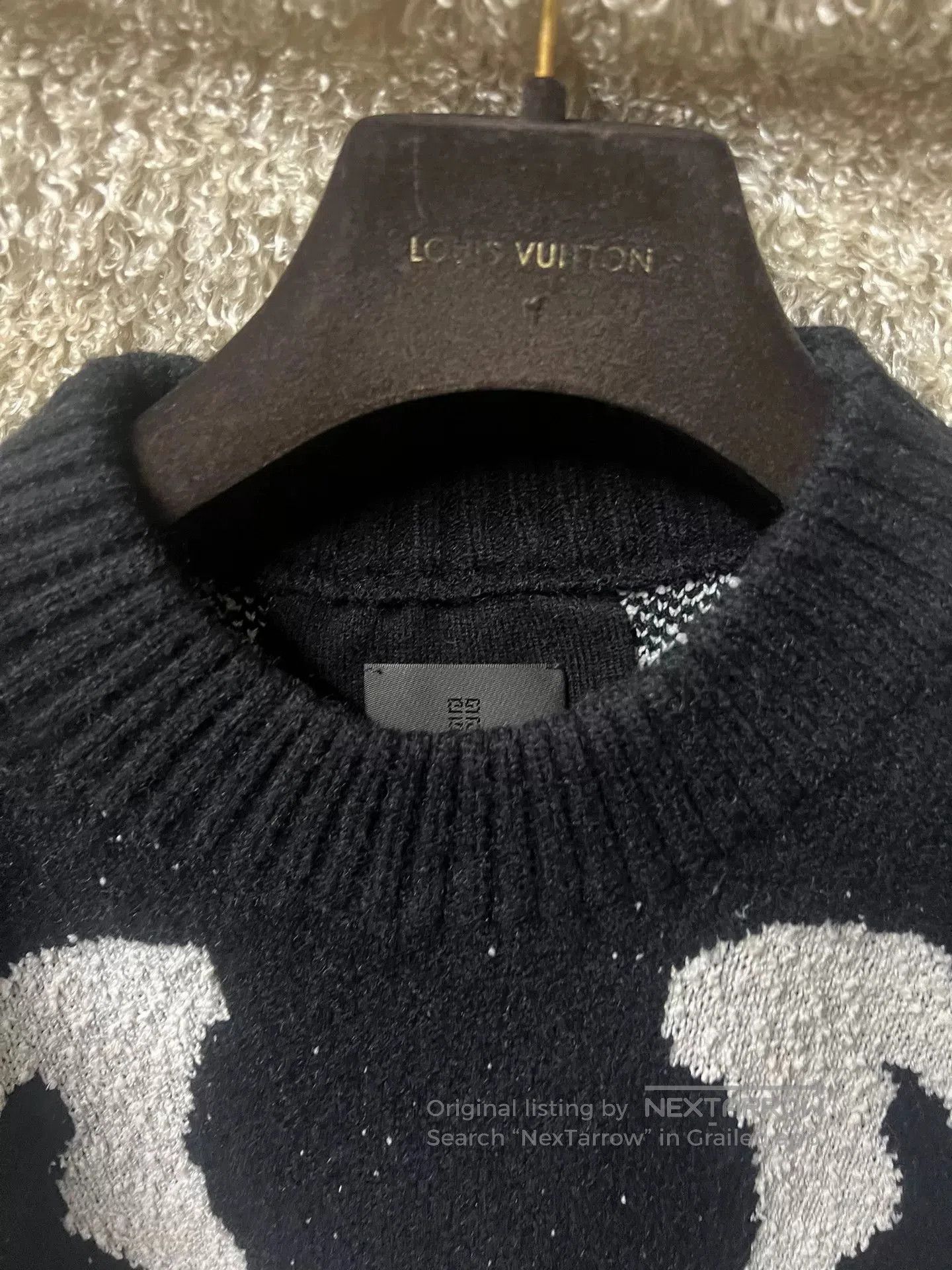 Givenchy Givenchy Men's Thick Wool Skull Sweater. Size US M / EU 48-50 / 2 - 4 Thumbnail