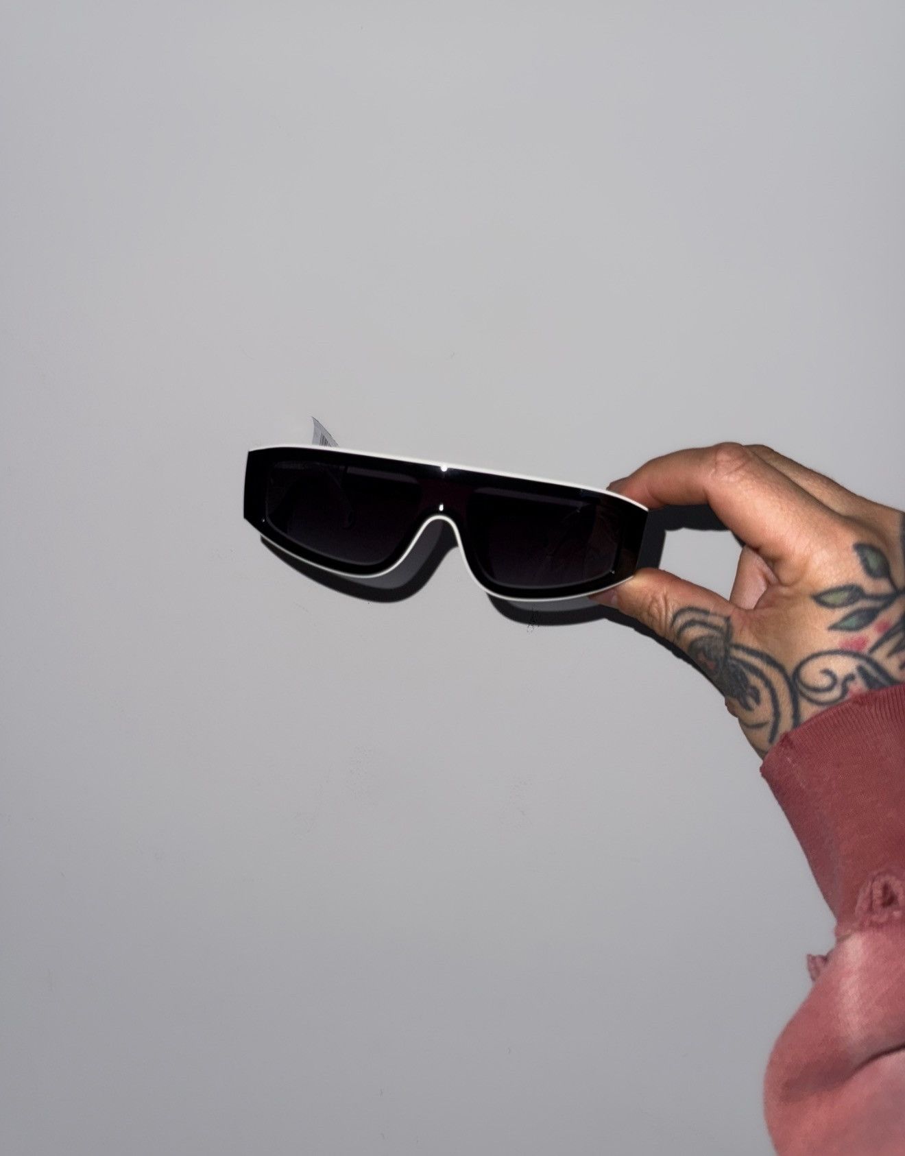 Chanel Chanel rectangular sunglasses Size ONE SIZE - 4 Thumbnail