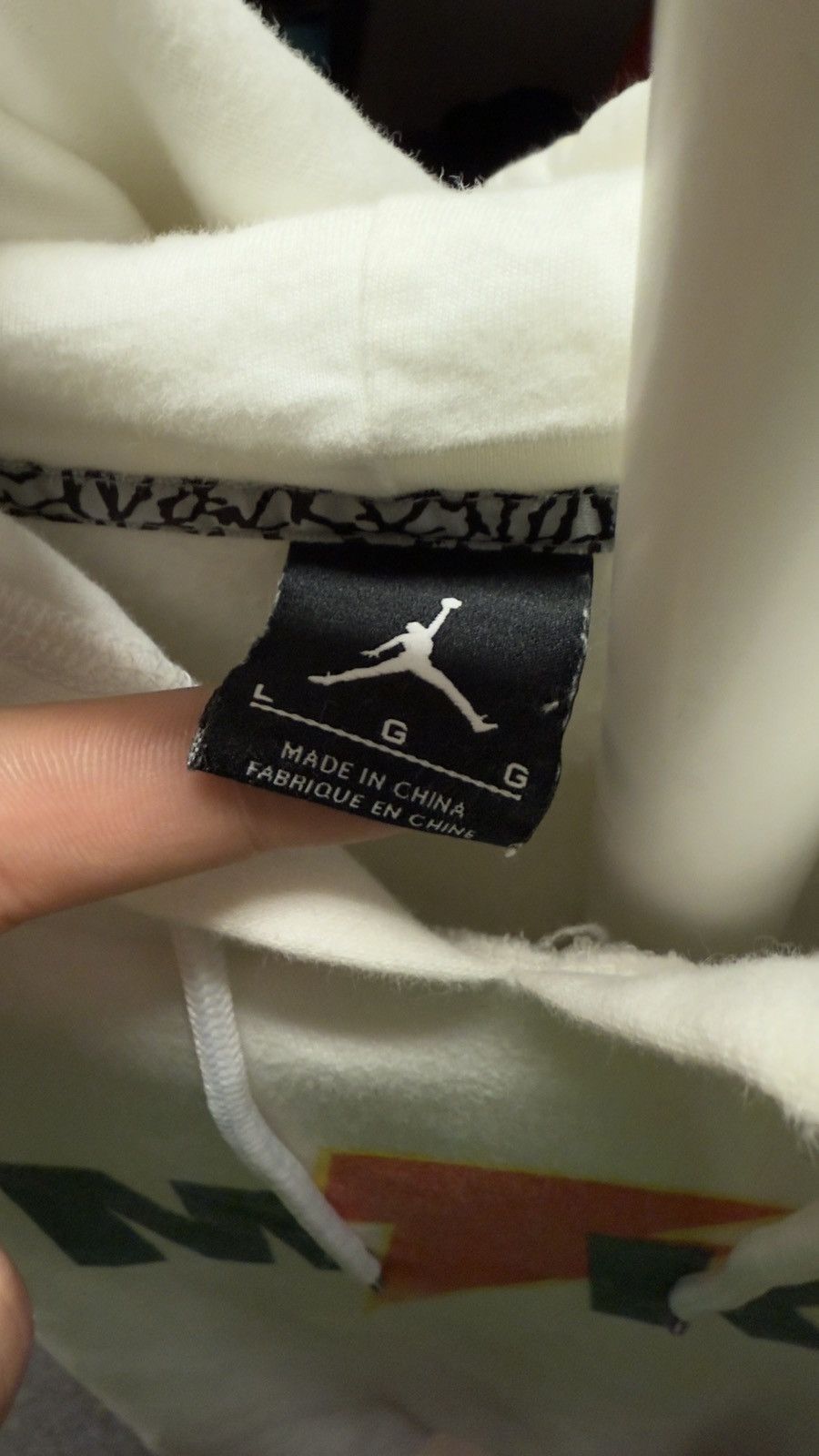 Jordan Brand Nike Air Jordan Mens "Like Mike" Gatorade Hoodie large white Size US L / EU 52-54 / 3 - 3 Thumbnail