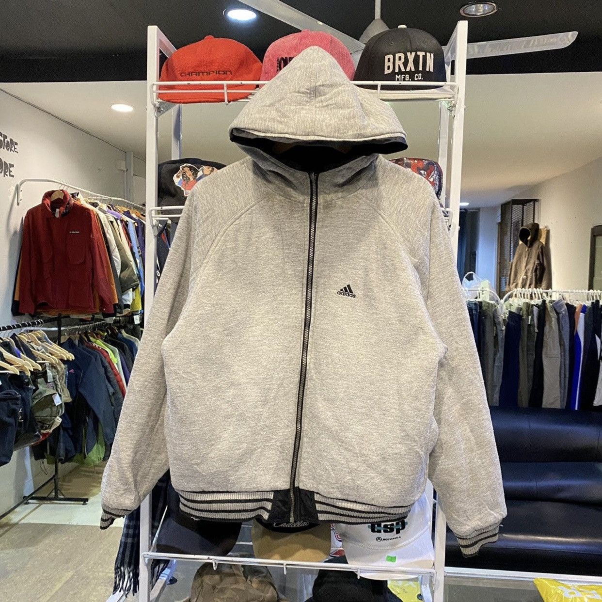 Adidas Vintage Adidas Reversible hoodie jackets Size US M / EU 48-50 / 2 - 3 Thumbnail