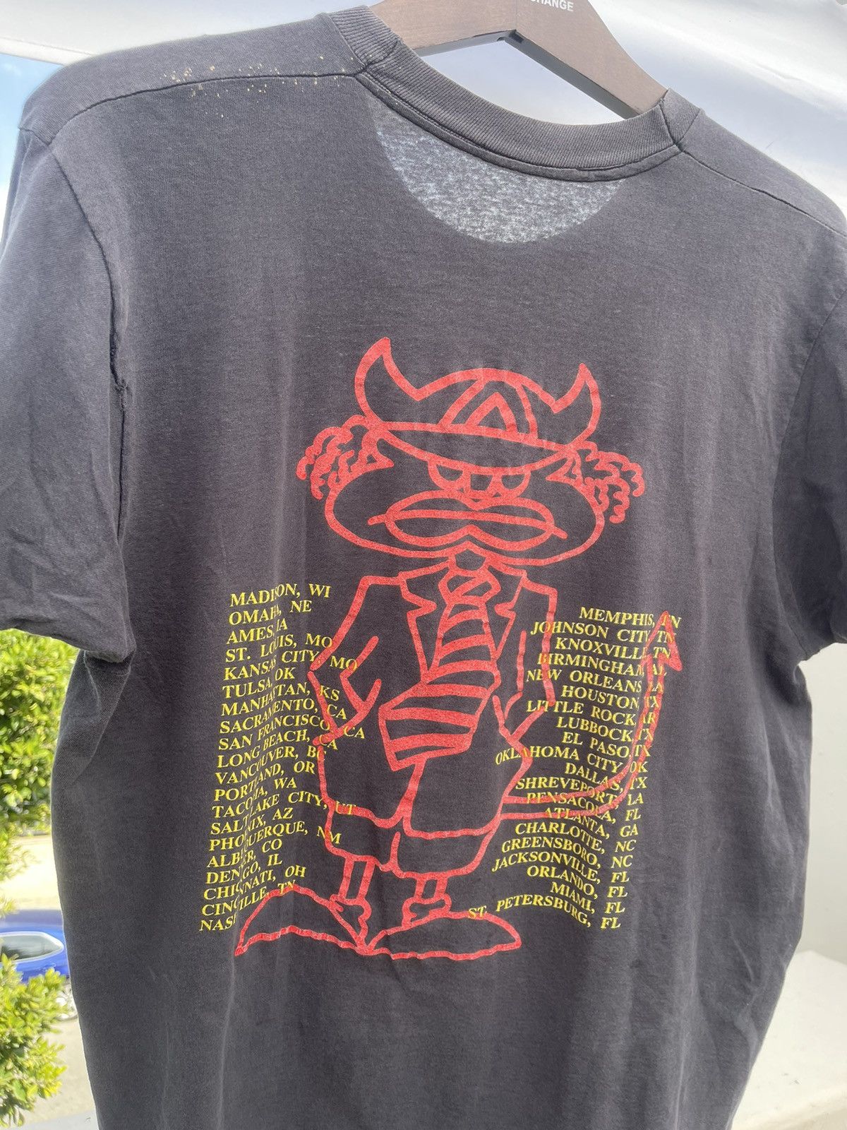 Band Tees Vintage 1990 Faded ACDC Band Tee Size US L / EU 52-54 / 3 - 7 Thumbnail