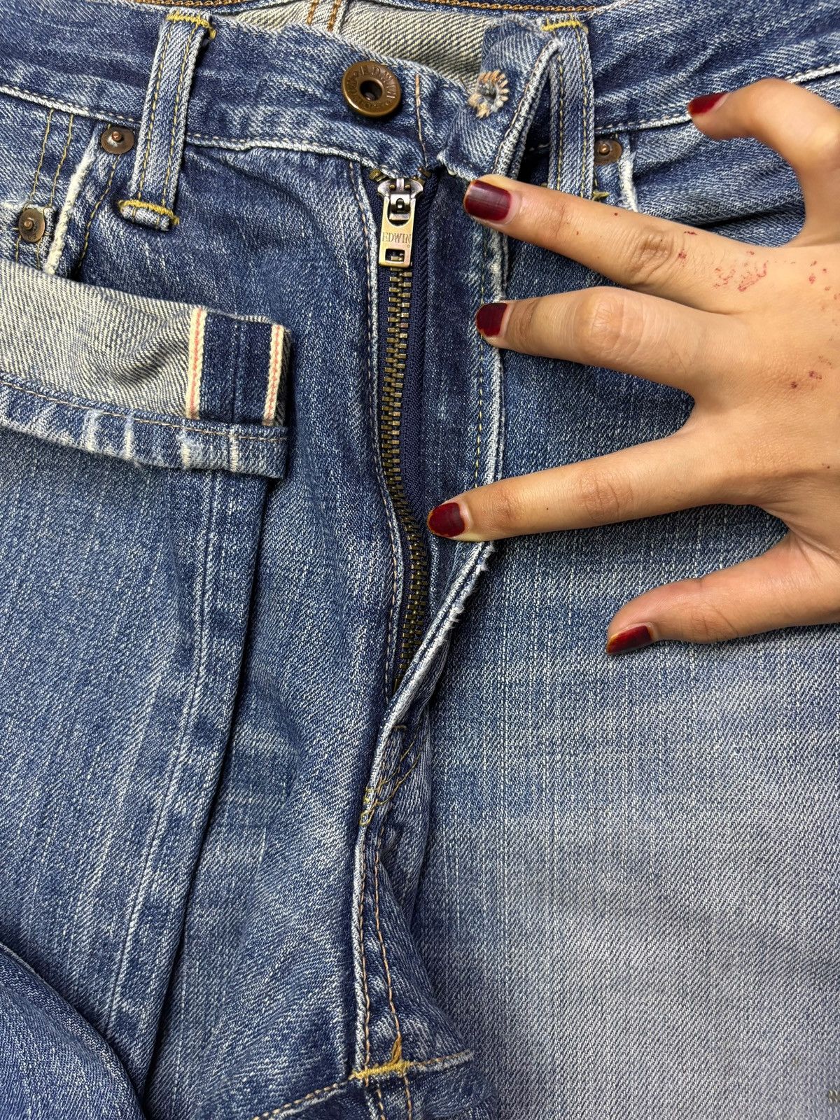 Edwin Vintage Edwin 505XX Selvedge Distressed Loose Jeans Size US 28 / EU 44 - 4 Thumbnail