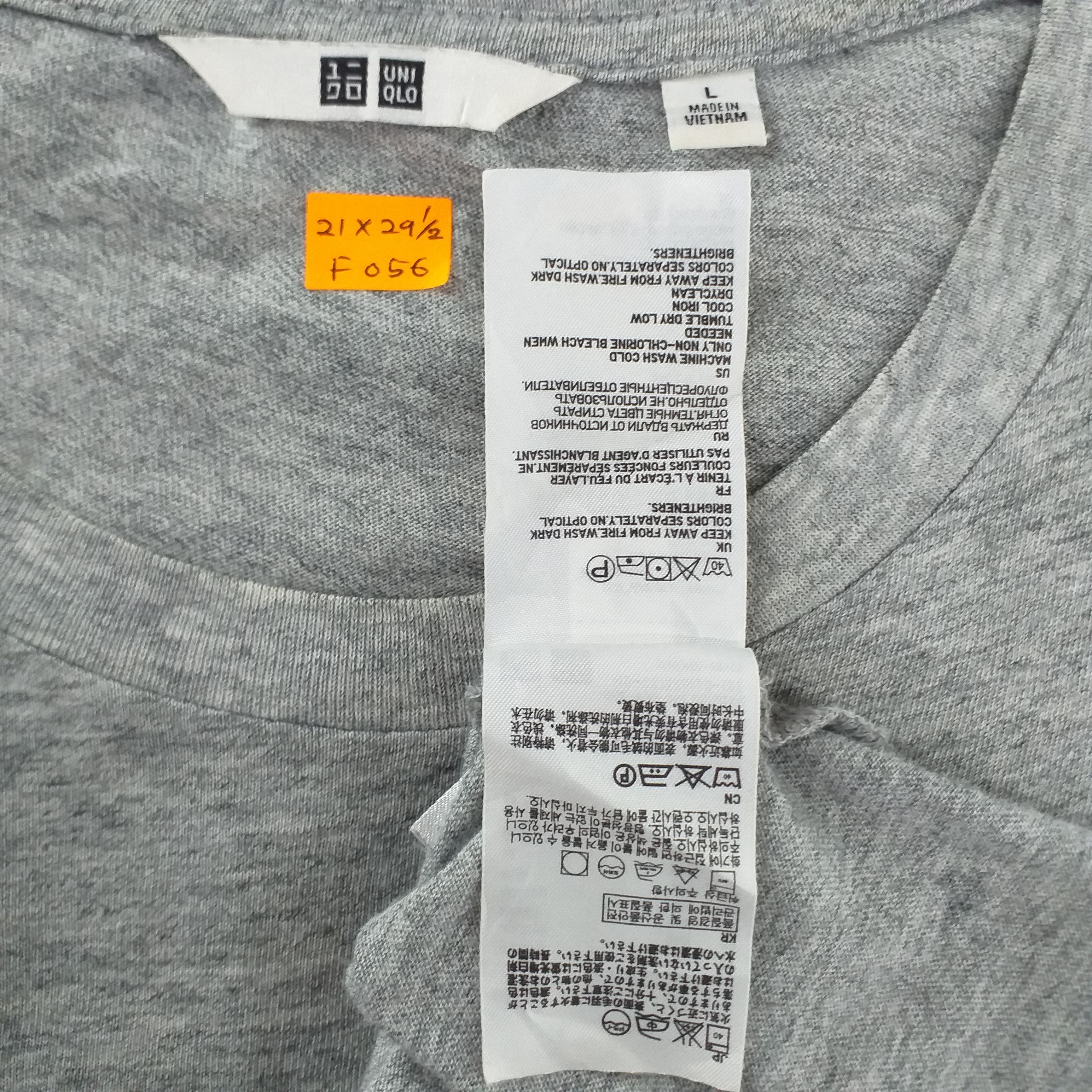 Japanese Brand Skull Uniqlo Large Tshirt -F056 Size US L / EU 52-54 / 3 - 6 Thumbnail