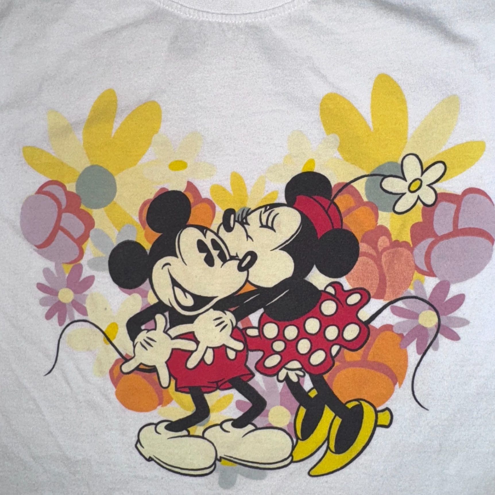 Disney Disney World Mickey & Minnie Mouse Floral Love Kiss Tshirt Small Women Regular Cotton White Short Sleeve Crew Neck Size S / US 4 / IT 40 - 2 Thumbnail