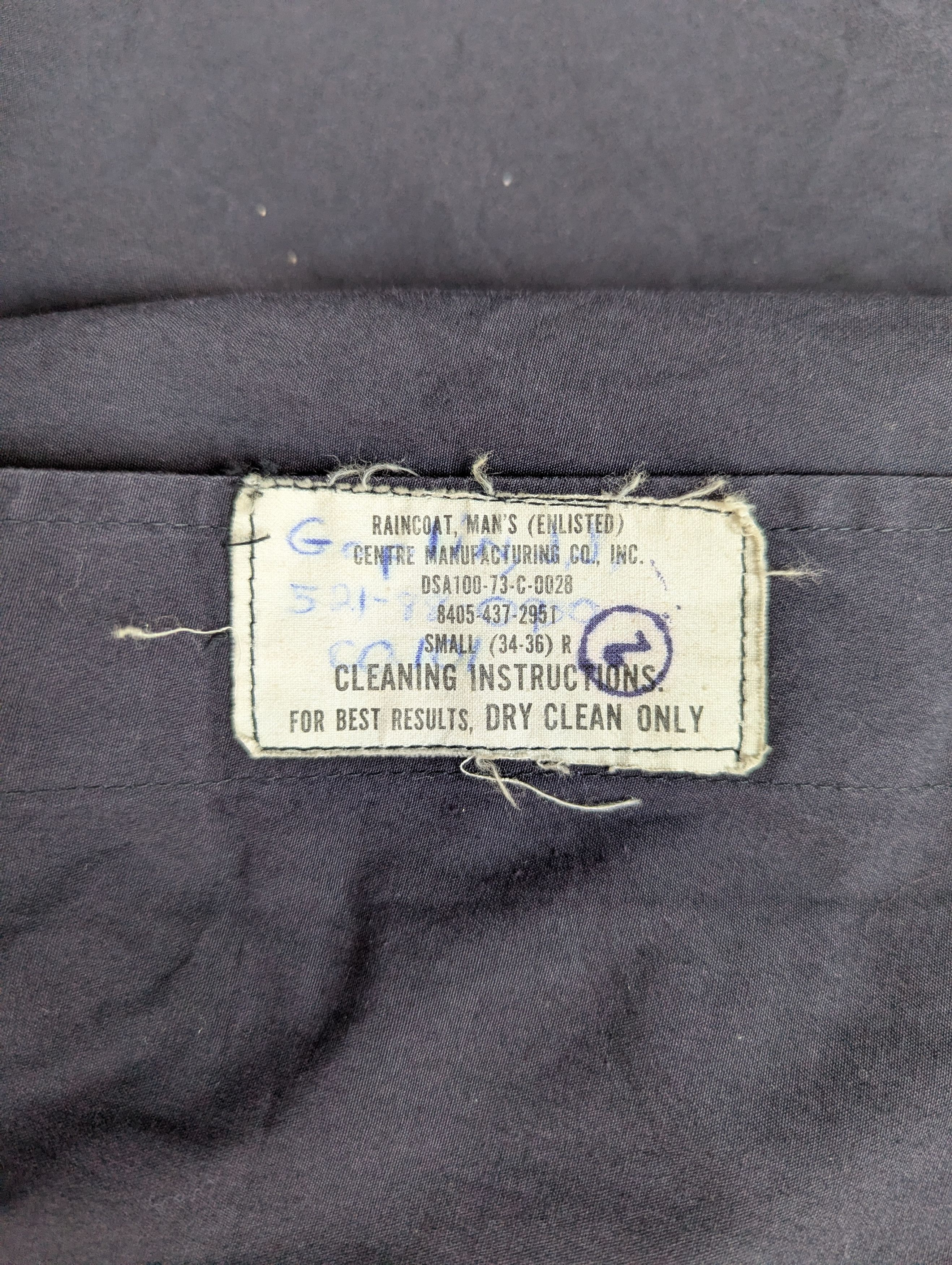 Vintage 🔥FREE SHIPPING🔥Vintage 1973 US NAVY Raincoat DSA100-73 Size US S / EU 44-46 / 1 - 6 Thumbnail