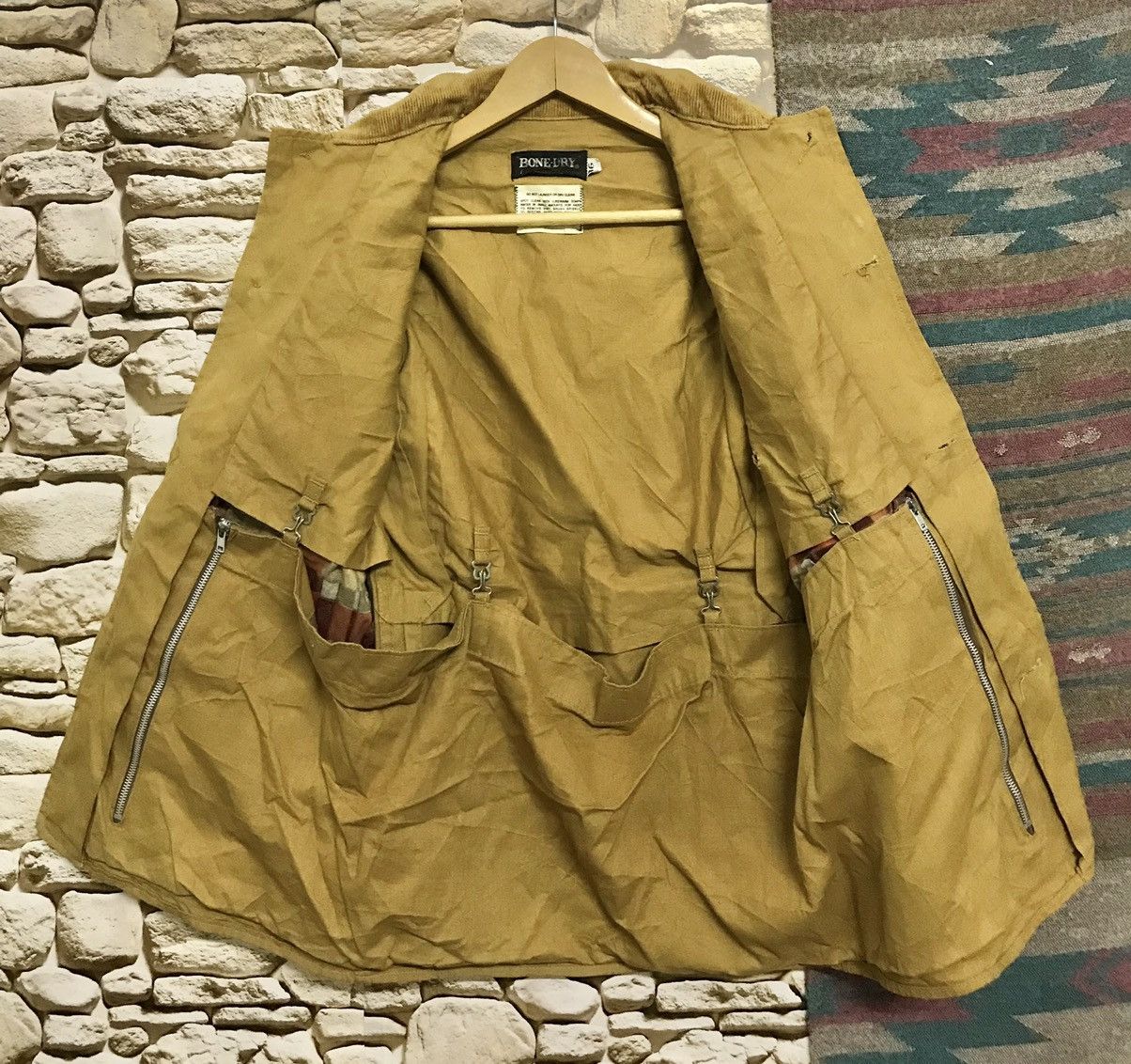 Redhead × Vintage Vintage Hunting Jacket Bone-Dry by Red Head Size US S / EU 44-46 / 1 - 3 Thumbnail