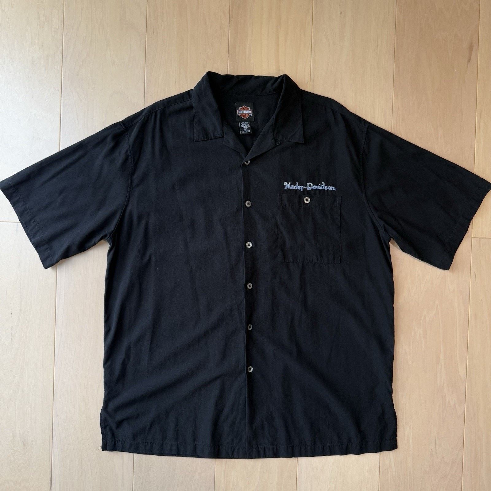 Harley Davidson Harley Davidson Silk Shirt XL Black Short Sleeve Button Size US XL / EU 56 / 4 - 2 Thumbnail