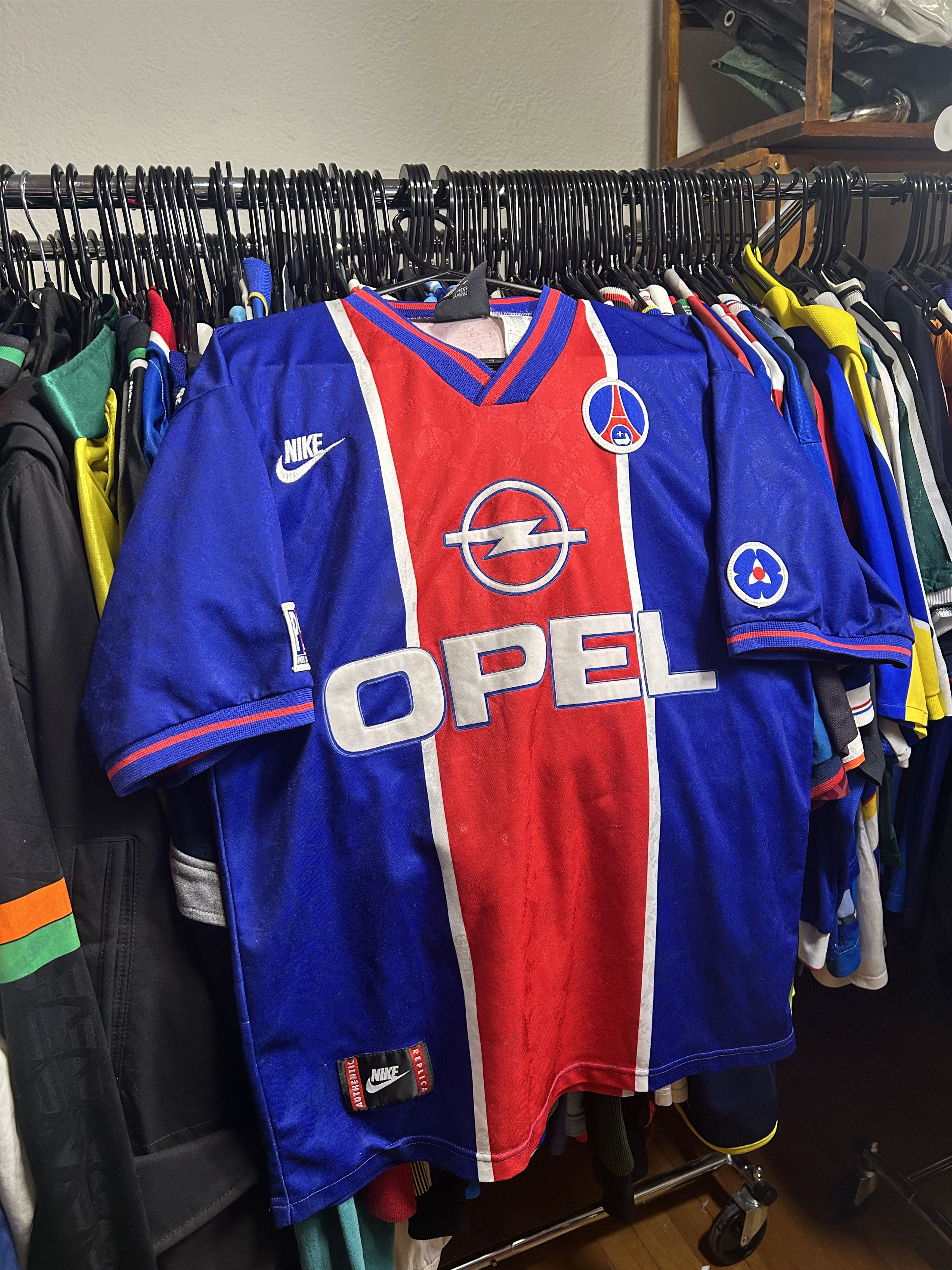 Nike Psg 1995/96 Home Jersey Size US M / EU 48-50 / 2 - 1 Thumbnail