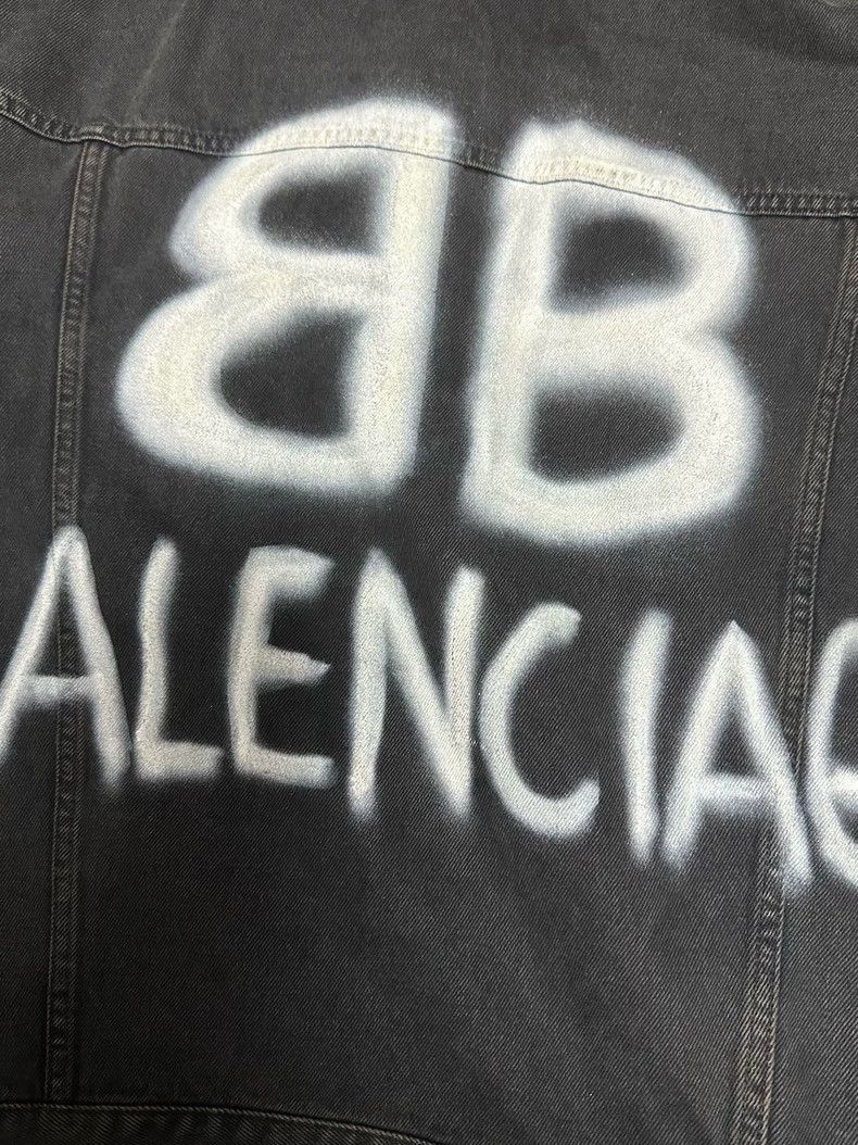 Balenciaga Balenciaga Graffiti Double B Denim Jacket-2506 Size US XS / EU 42 / 0 - 3 Thumbnail