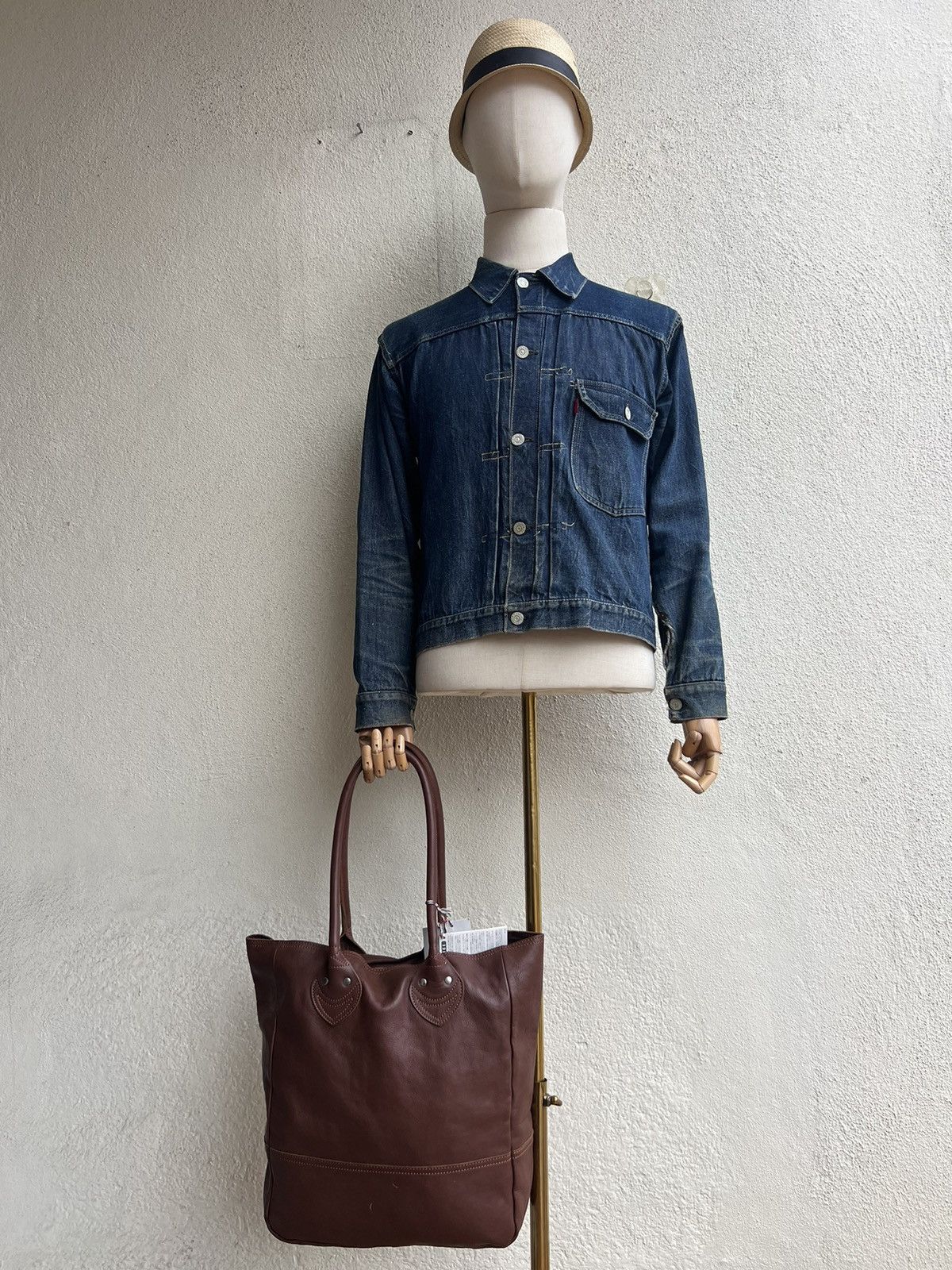 Leather R. Newbold Cowhide Leather Tote Bag Size ONE SIZE - 1 Thumbnail