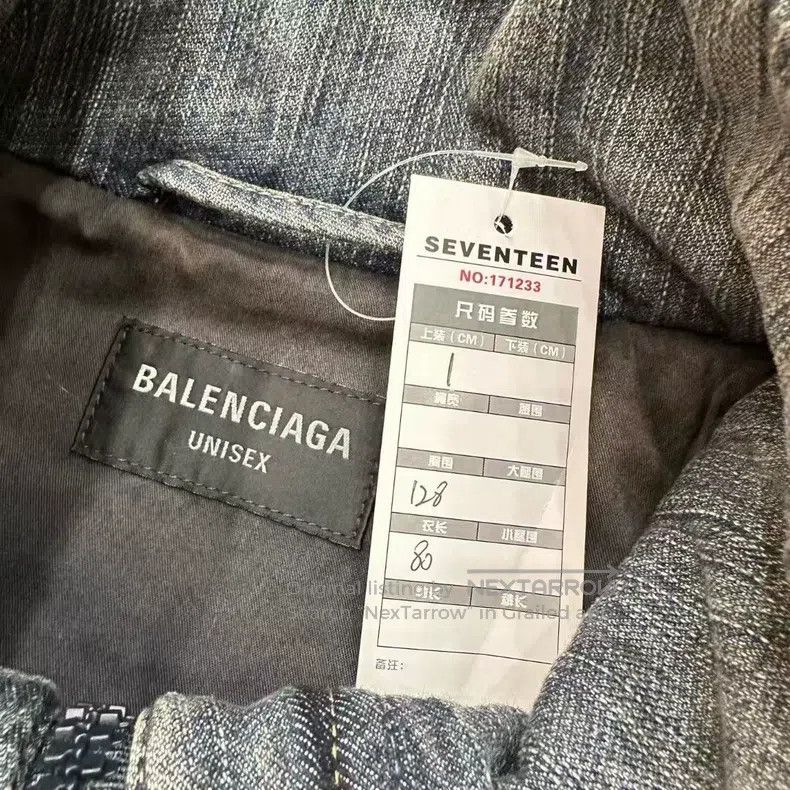 Balenciaga Balenciaga Water-washed Vintage Faded Parka Denim Jacket Size US S / EU 44-46 / 1 - 6 Thumbnail