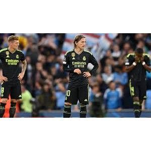 Adidas Modric Real Madrid 2022 2023 Third UEFA Soccer Jersey L Size US L / EU 52-54 / 3 - 10 Thumbnail