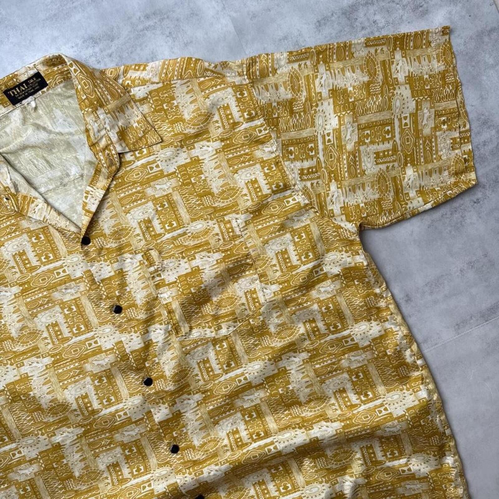 Other Y2K Thai 00s Gold Button Up Shirt Size US XL / EU 56 / 4 - 6 Thumbnail
