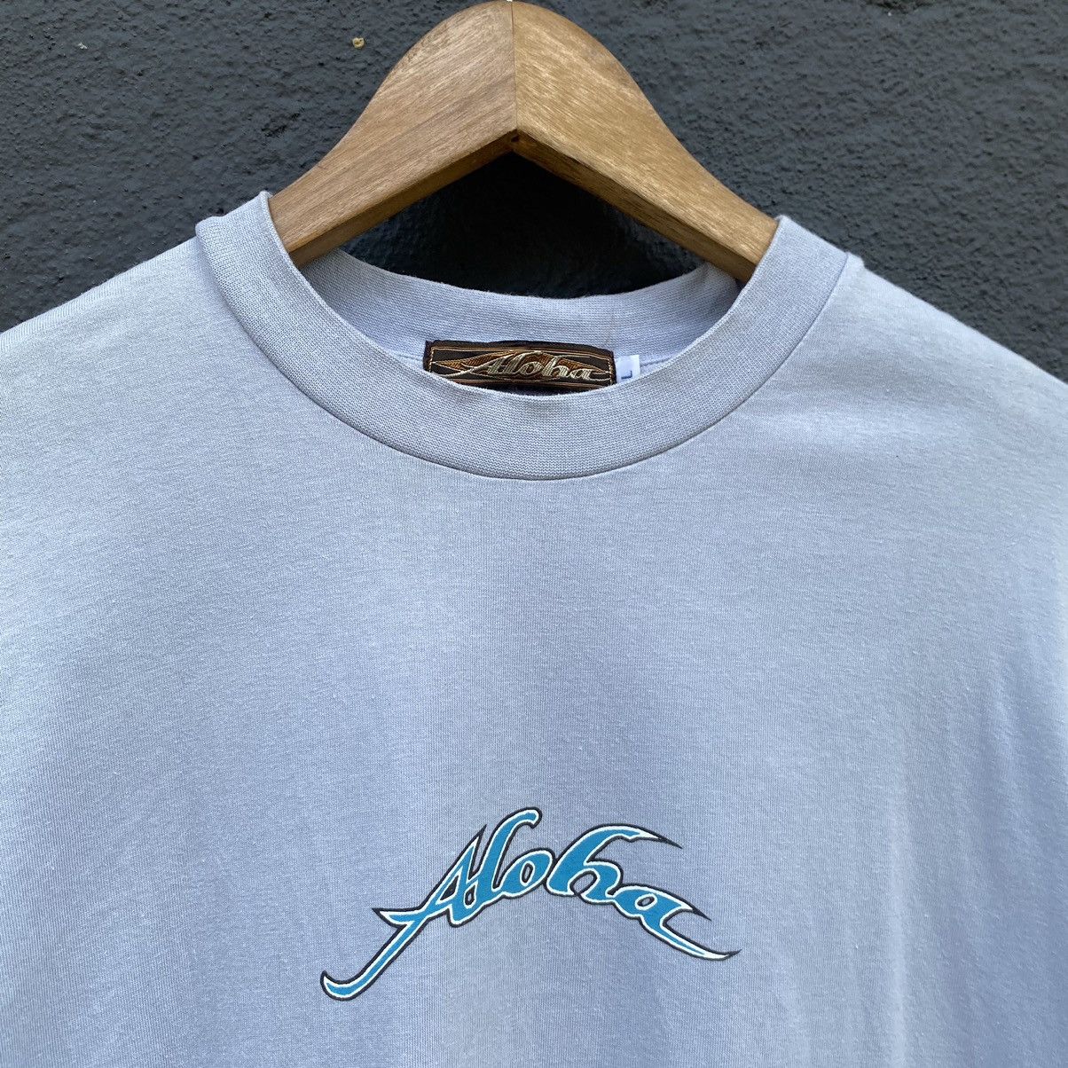 Vintage Vintage 90s Aloha Design In Australia Surfboards Tee Size US L / EU 52-54 / 3 - 4 Thumbnail