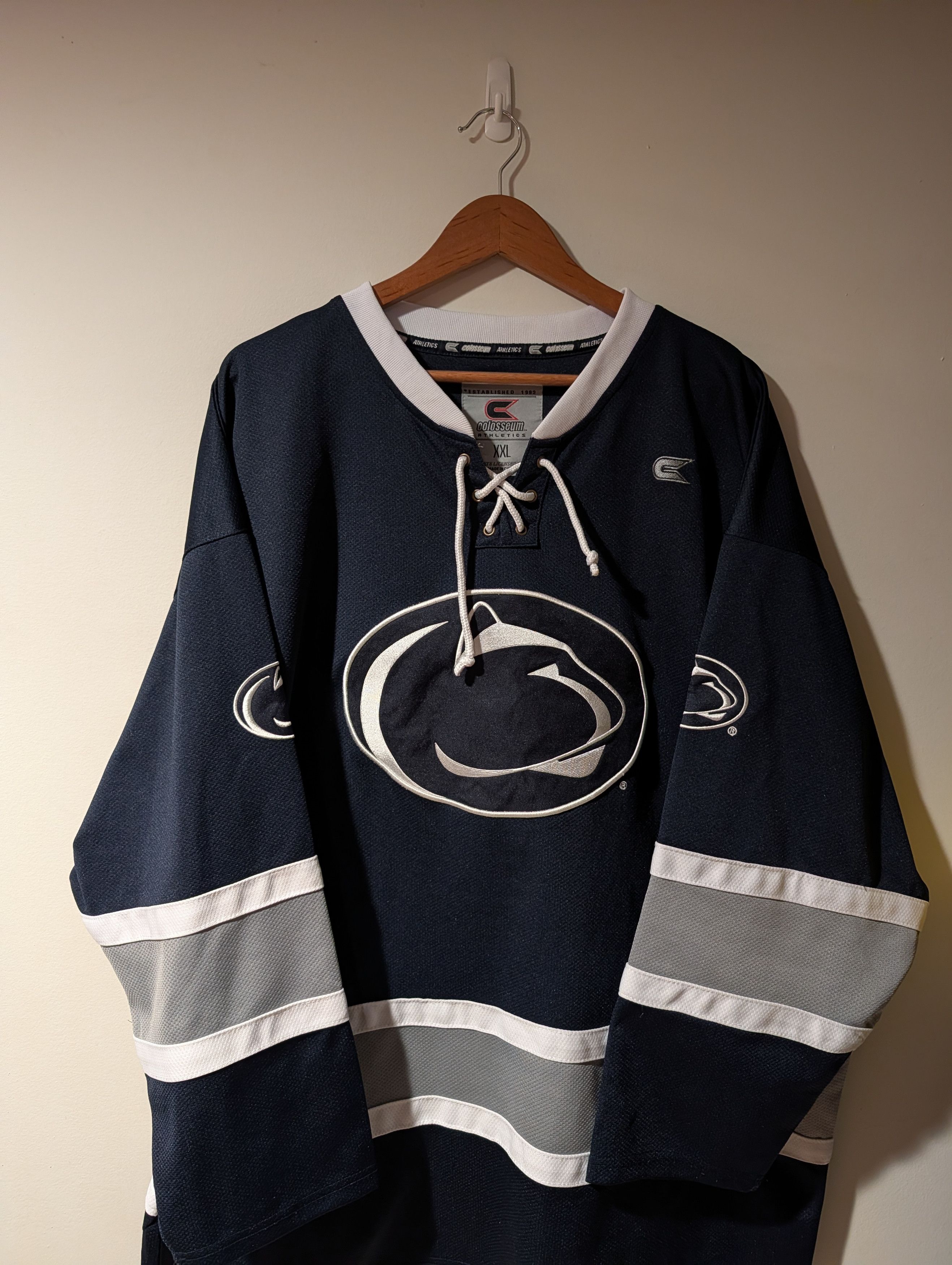 NCAA Colosseum Penn State Nittany Lions Hockey Jersey Stitched Size US XXL / EU 58 / 5 - 1 Thumbnail