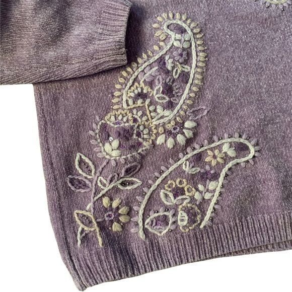 Vintage Vintage Pastel Lilac Paisley Embroidered Grandmacore Sweater Size S / US 4 / IT 40 - 5 Thumbnail