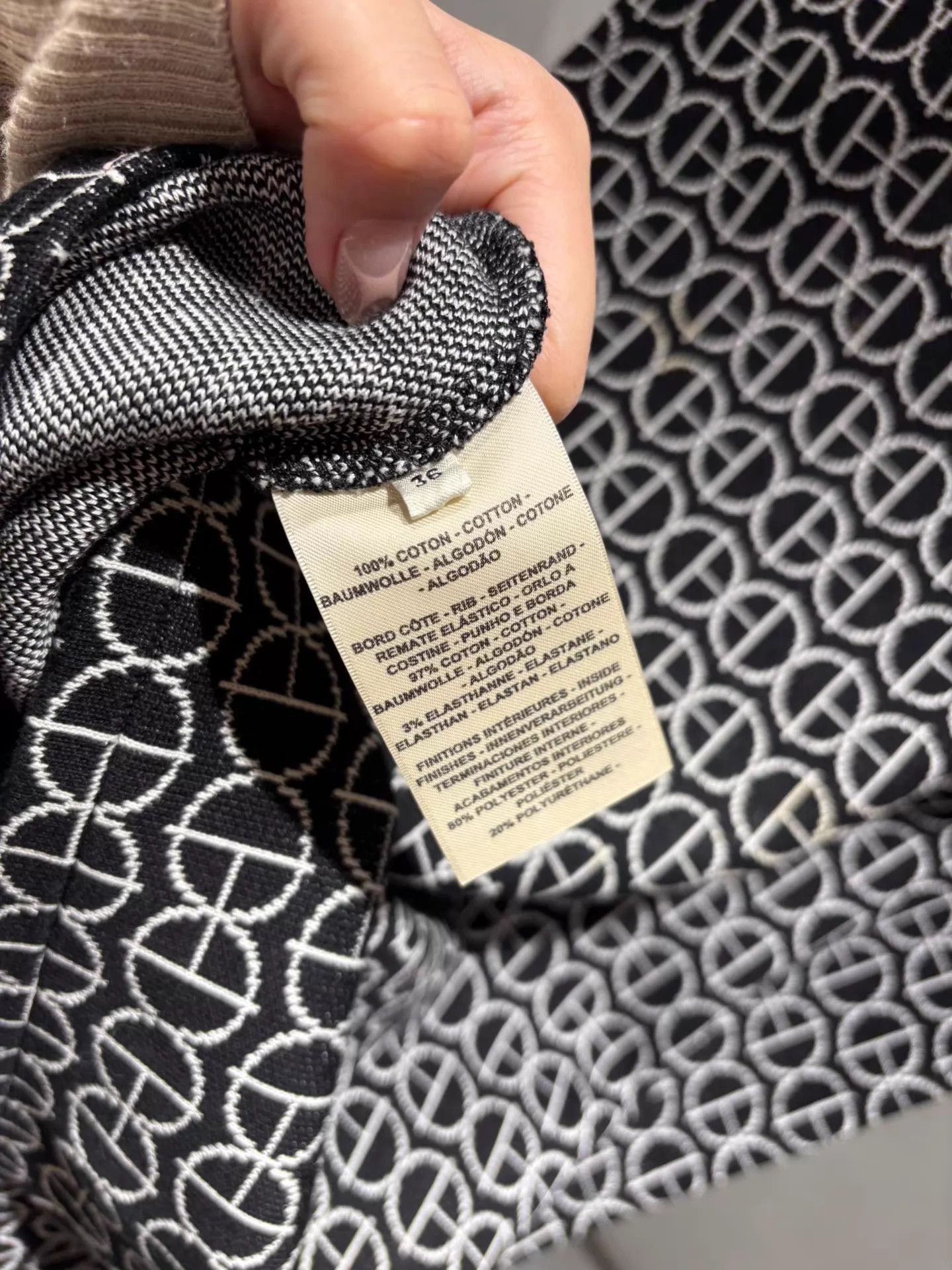 Hermes HERMES Black White Colorblock Slim Knit Dress 36 Size XS / US 0-2 / IT 36-38 - 4 Thumbnail