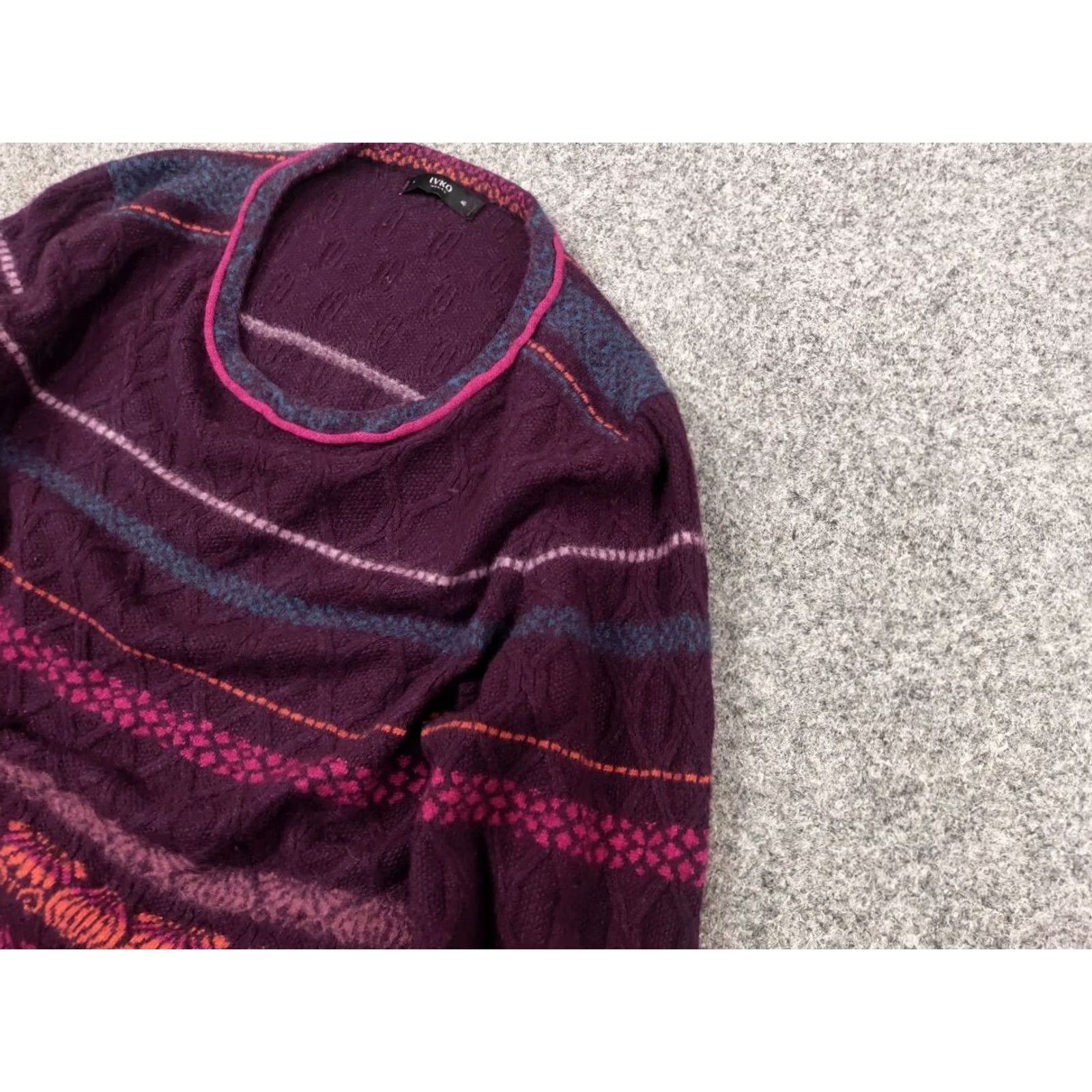 Vintage IVKO Structure pullover pattern Wool blackberry Sweater Size L / US 10 / IT 46 - 4 Thumbnail