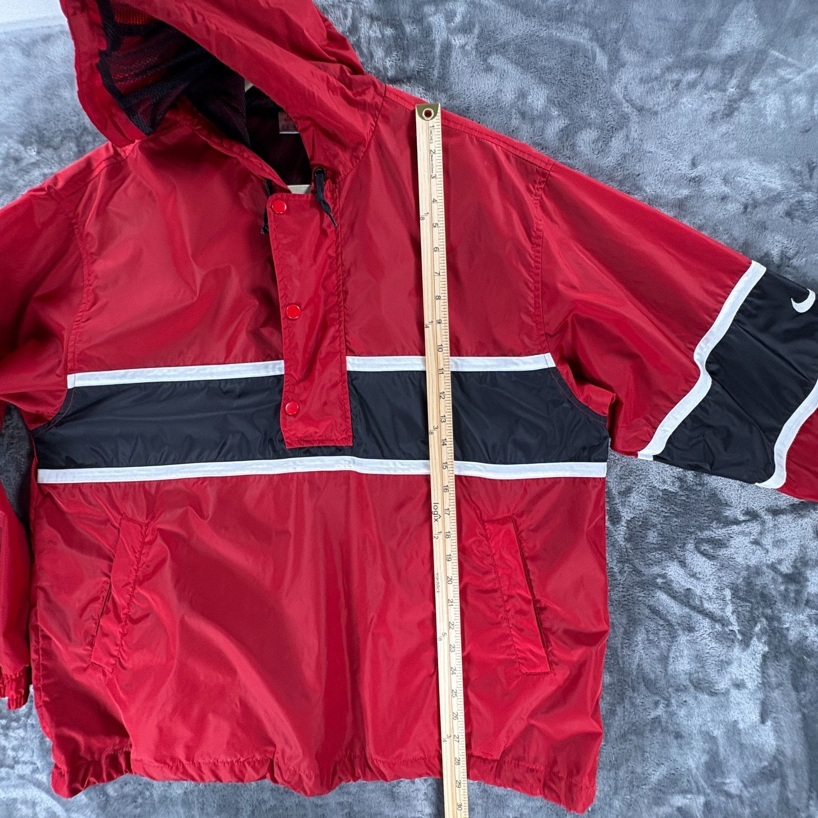 Nike Vintage Nike Red Black Hooded Pullover Windbreaker Jacket Me Size US M / EU 48-50 / 2 - 7 Thumbnail