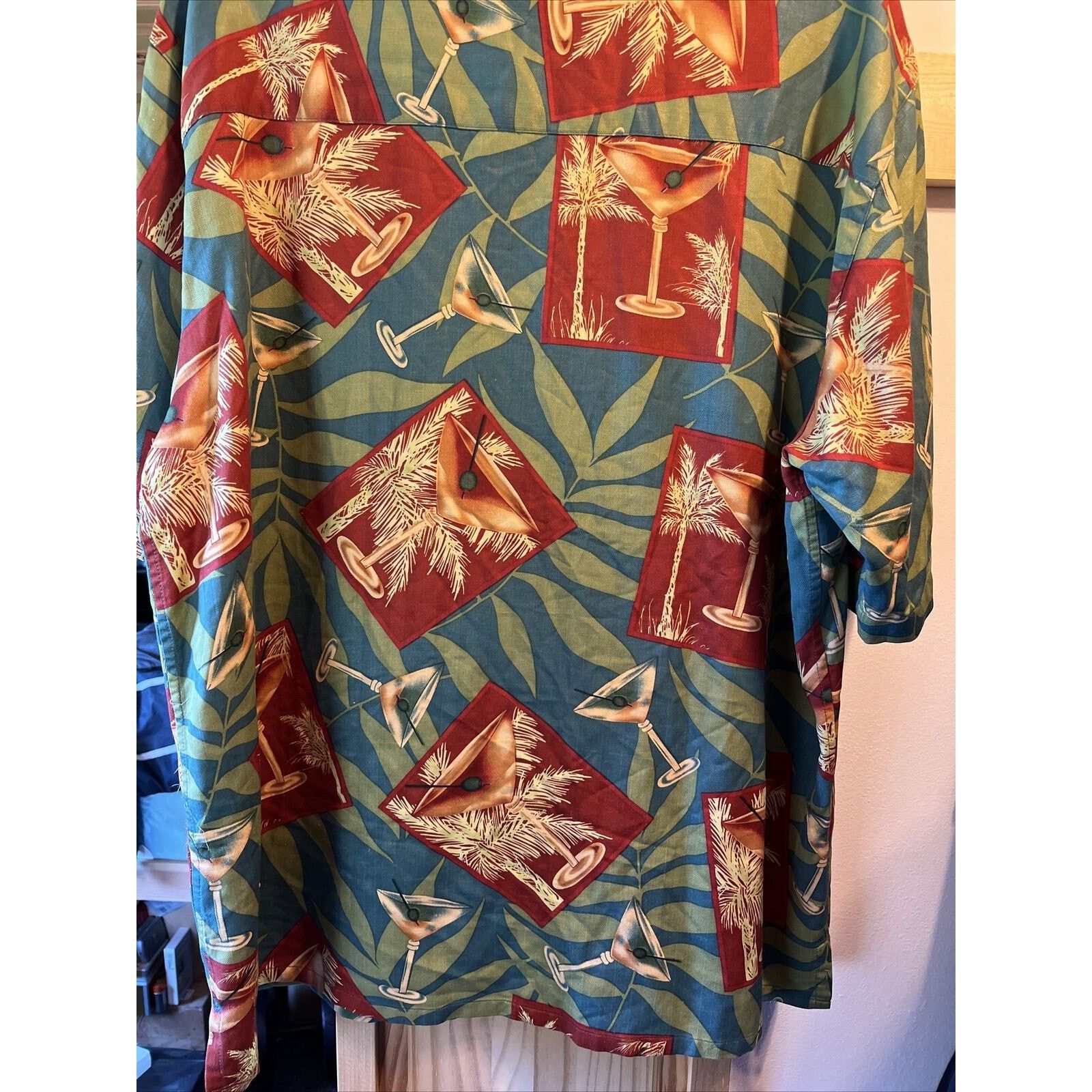 Other Banana Cabana Men’s XL Floral Martini SS Silk Hawaiian Shirt Size US XL / EU 56 / 4 - 12 Thumbnail