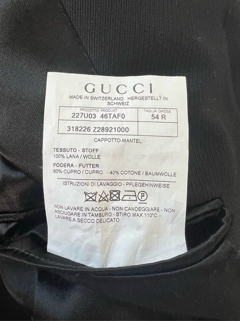 Gucci GucciBlack coat 2503-Nextarrow Size US L / EU 52-54 / 3 - 8 Thumbnail