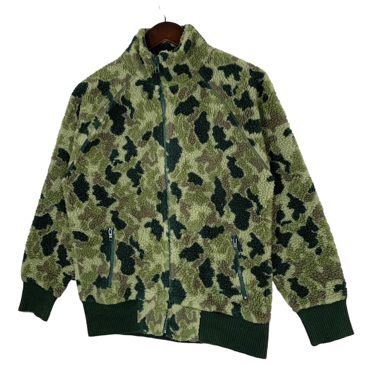 Gap Gap Camouflage Fleece Zip Up Jacket Size S Size US S / EU 44-46 / 1 - 4 Thumbnail