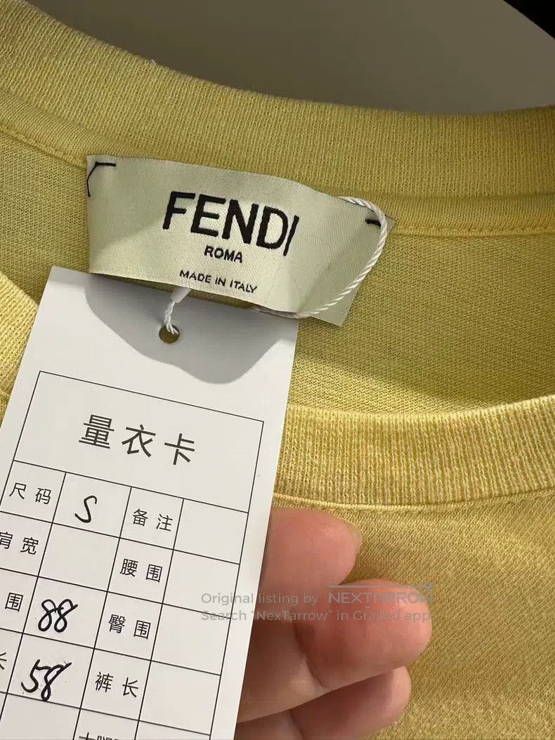 Fendi Fendi Short sleeve T-shirt Size S / US 4 / IT 40 - 4 Thumbnail