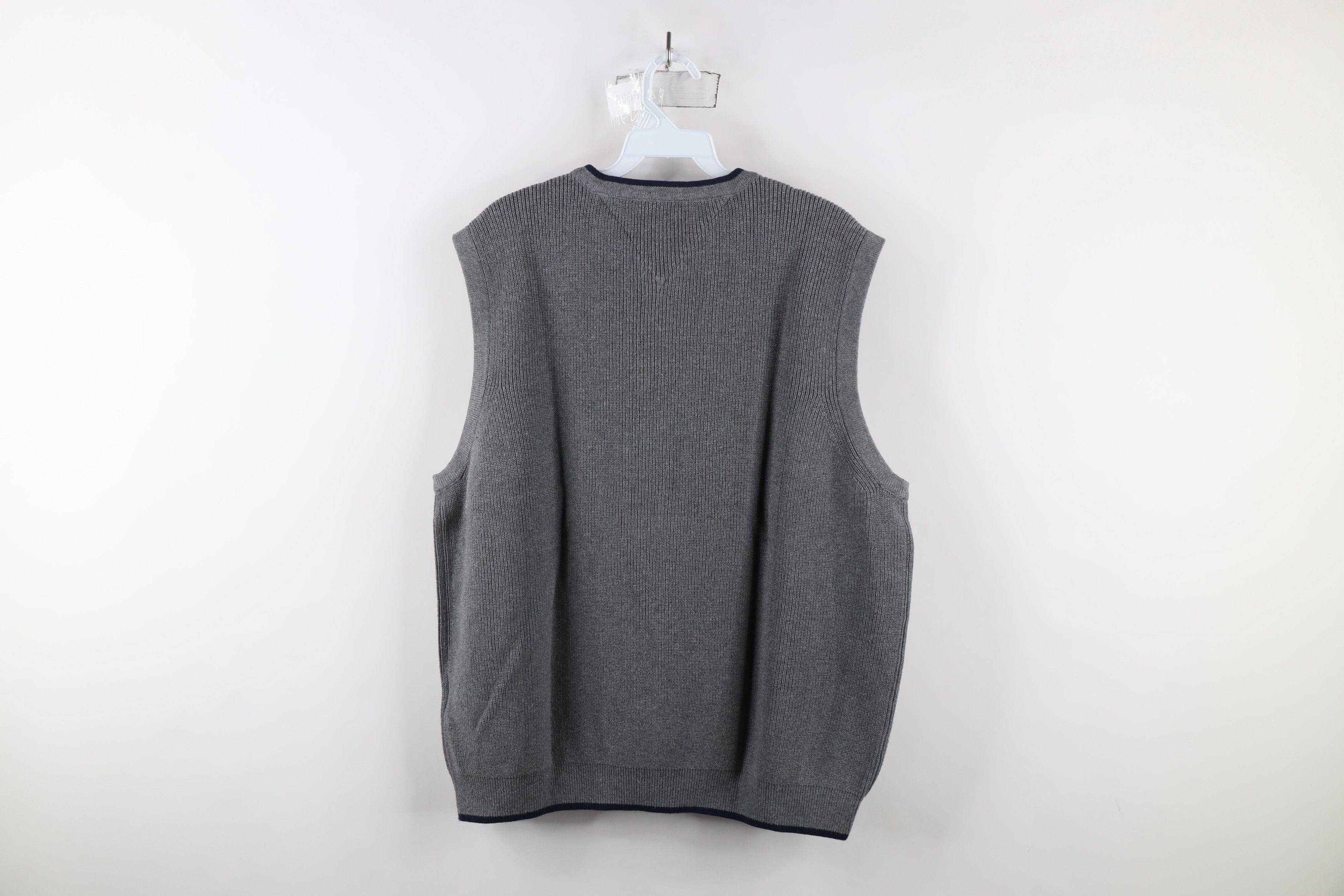 Tommy Hilfiger × Vintage Deadstock Vintage 90s Tommy Hilfiger Knit Sweater Vest Gray Size US XL / EU 56 / 4 - 9 Thumbnail