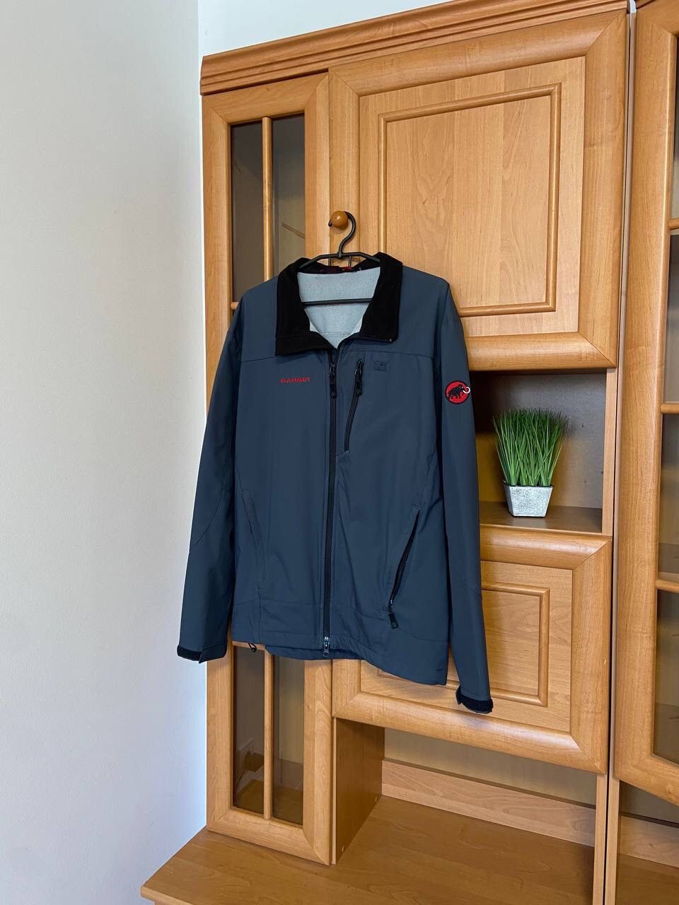 Mammut Mammut Vintage Nylon/Polyester Many Pockets Grey Soft Shell Size US XL / EU 56 / 4 - 1 Thumbnail