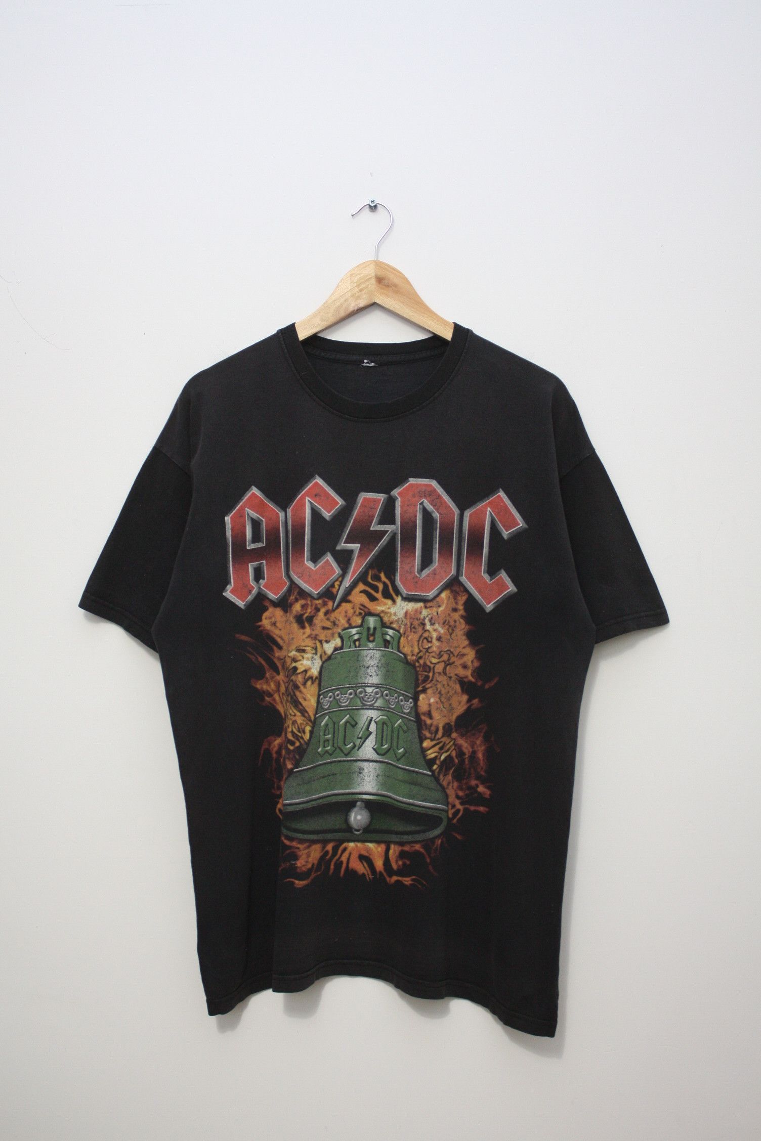 AC/DC AC/DC Black Vintage T-Shirt Men's L Size US L / EU 52-54 / 3 - 1 Thumbnail