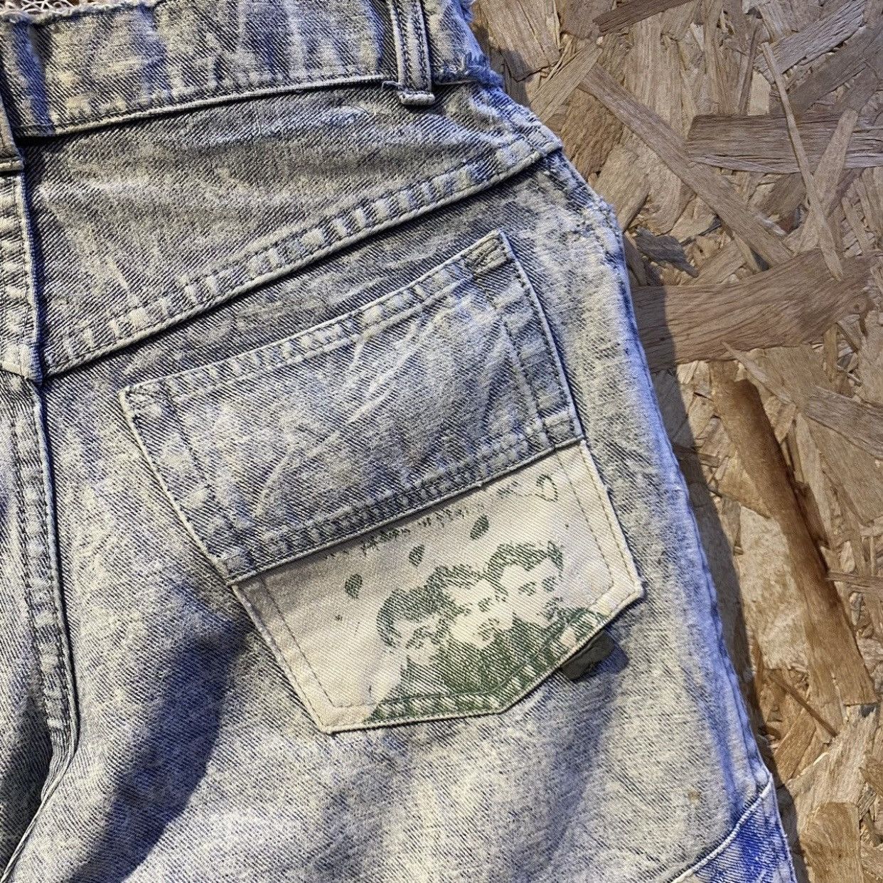 Vintage Vintage Classic Blues Novo James Dean Patch Jeans Acid Wash Size US 29 - 12 Thumbnail