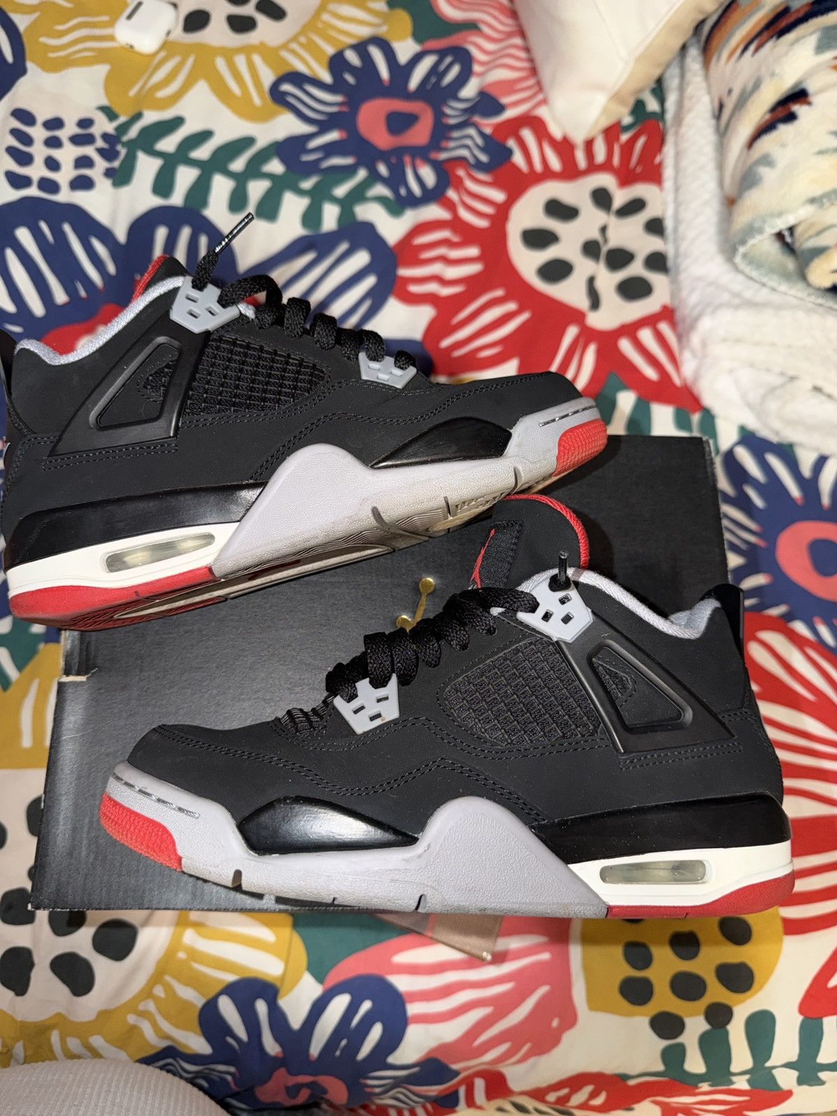 Air Jordan Retro 4 ‘bred’ 2019