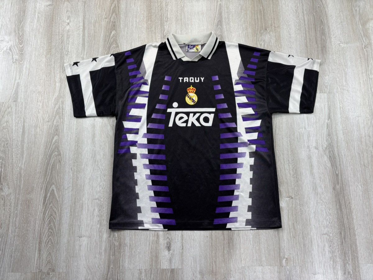 Mens t shirt Real Madrid 1997/1998 Roberto Carlos Size XL