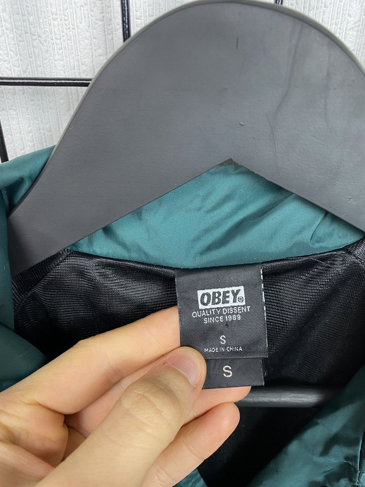 Obey × Vintage Obey Green Vintage Coach Jacket light bomber big Logo Men S Size US S / EU 44-46 / 1 - 9 Thumbnail