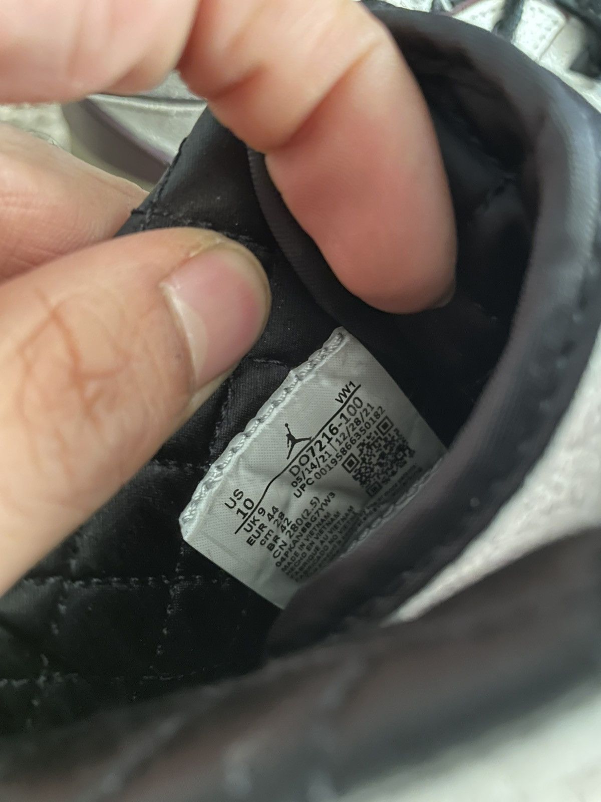 A Ma Maniere × Jordan Brand Jordan 2 A Ma Maniere Size US 10 / EU 43 - 10 Thumbnail