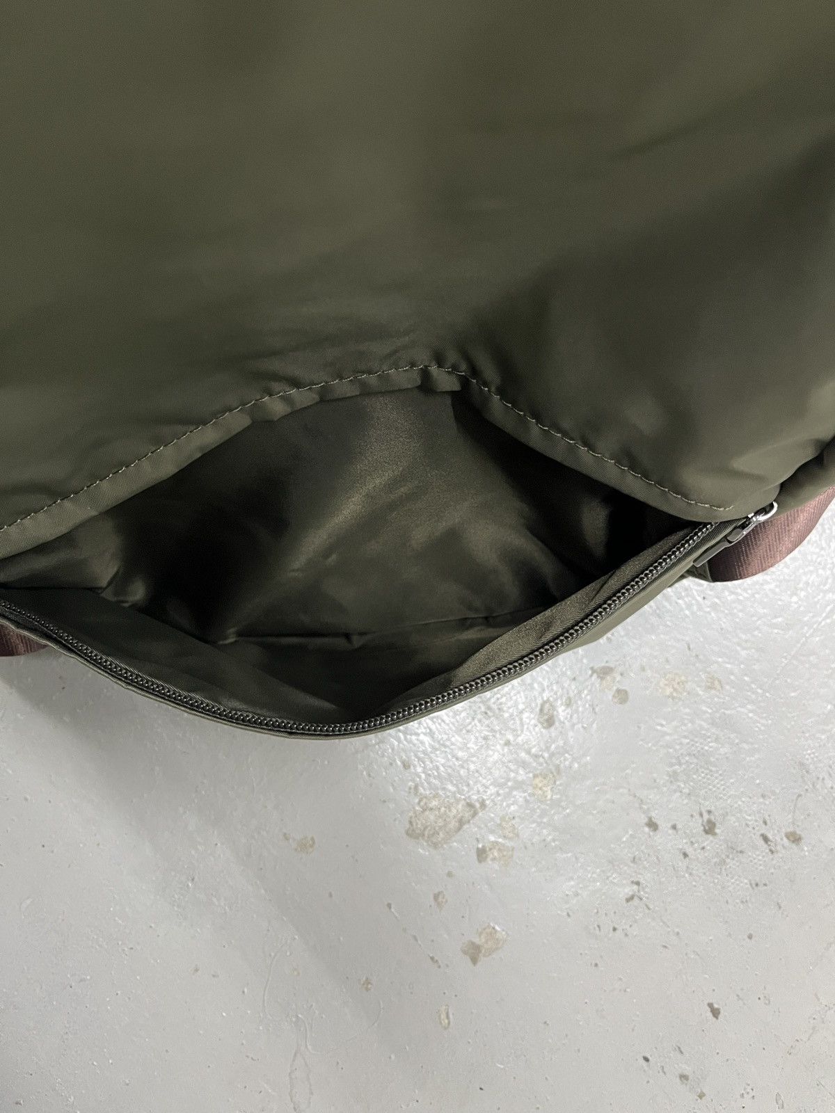 Yohji Yamamoto 2000s Y'saccs Yohji Yamamoto Nylon Backpack Re Nylon Style Size ONE SIZE - 15 Thumbnail