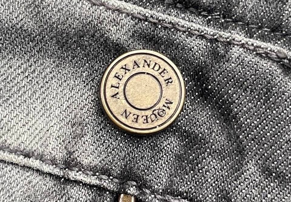 Alexander McQueen Alexander McQueen - 2006FW Logo Acid Wash Denim Size 32" / US 10 / IT 46 - 7 Thumbnail