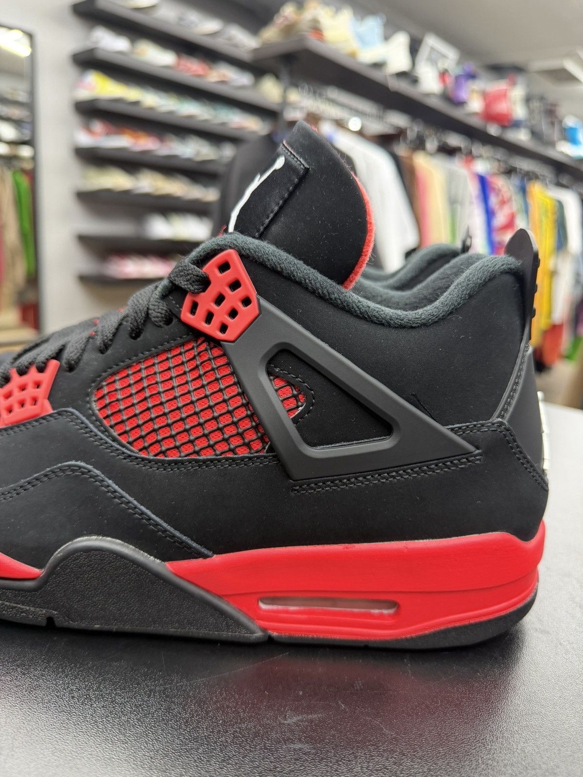 Jordan Brand Size 11.5 - Jordan 4 Retro Red Thunder Size US 11.5 / EU 44-45 - 5 Thumbnail