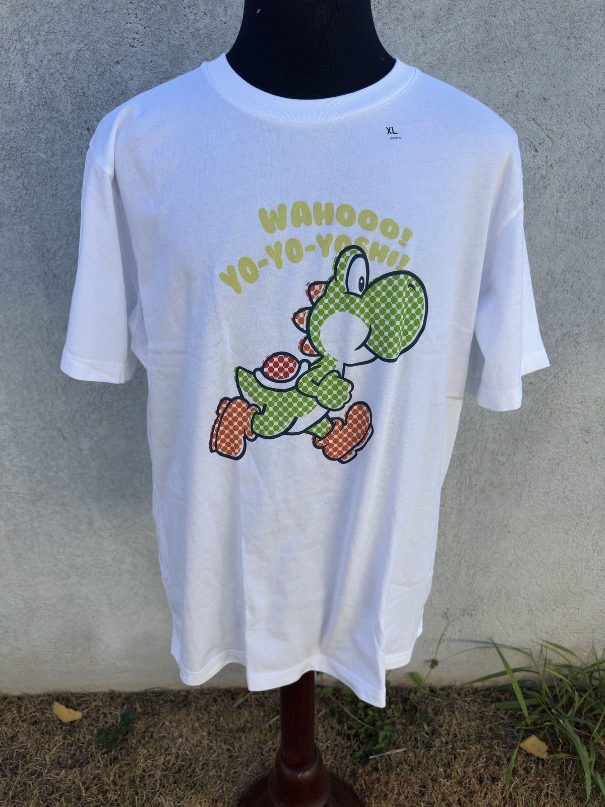 Uniqlo New Uniqlo UT Super Mario Yoshi 80s 90s T Shirt Men's XL Size US XL / EU 56 / 4 - 1 Thumbnail
