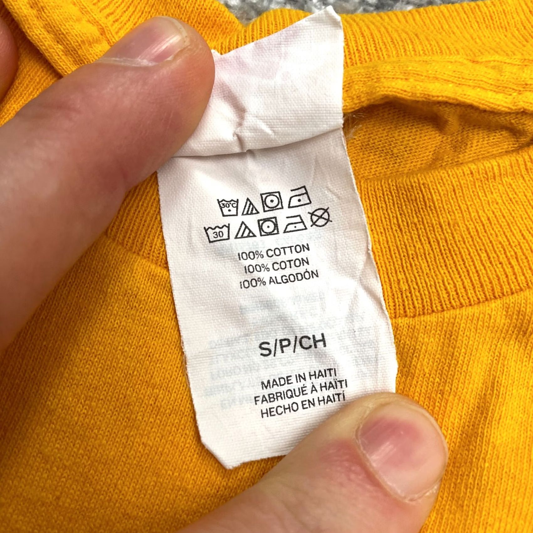 Hanes Hanes UCSB Gaucho Games Graphic T-Shirt Womens Small Yellow Crew Neck Cotton Tee Size S / US 4 / IT 40 - 6 Thumbnail