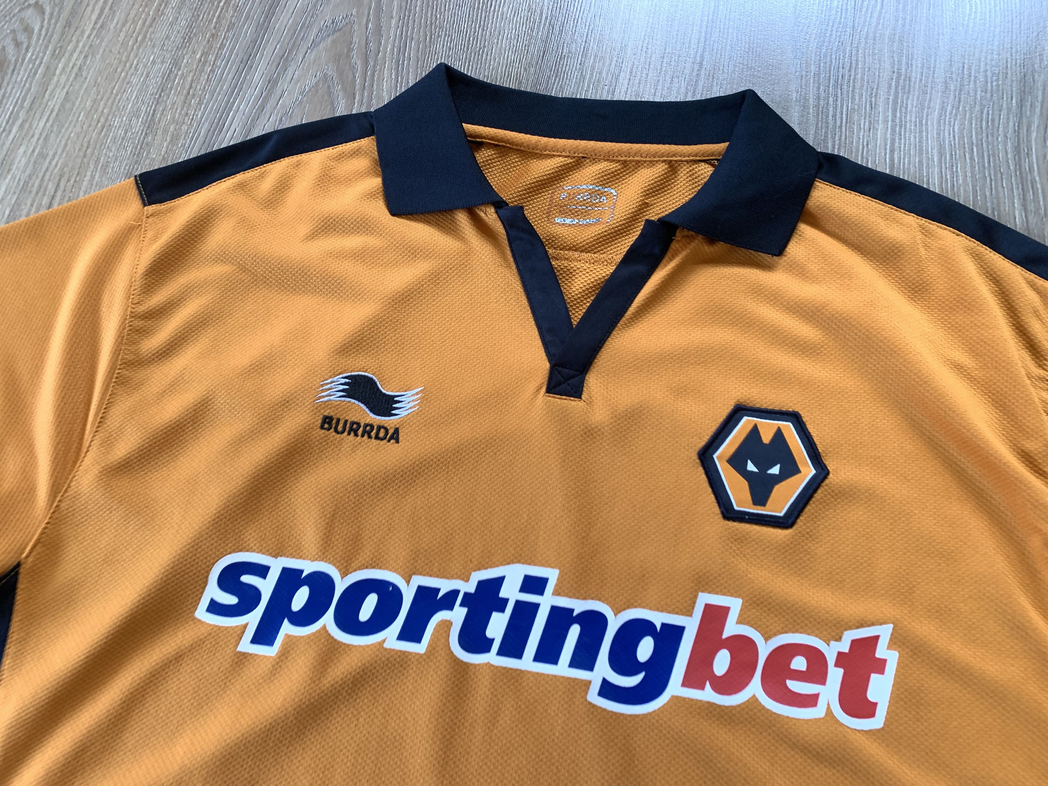 Vintage Vintage Burda Wolves Home Shirt 2010-2011 Size US XL / EU 56 / 4 - 4 Thumbnail