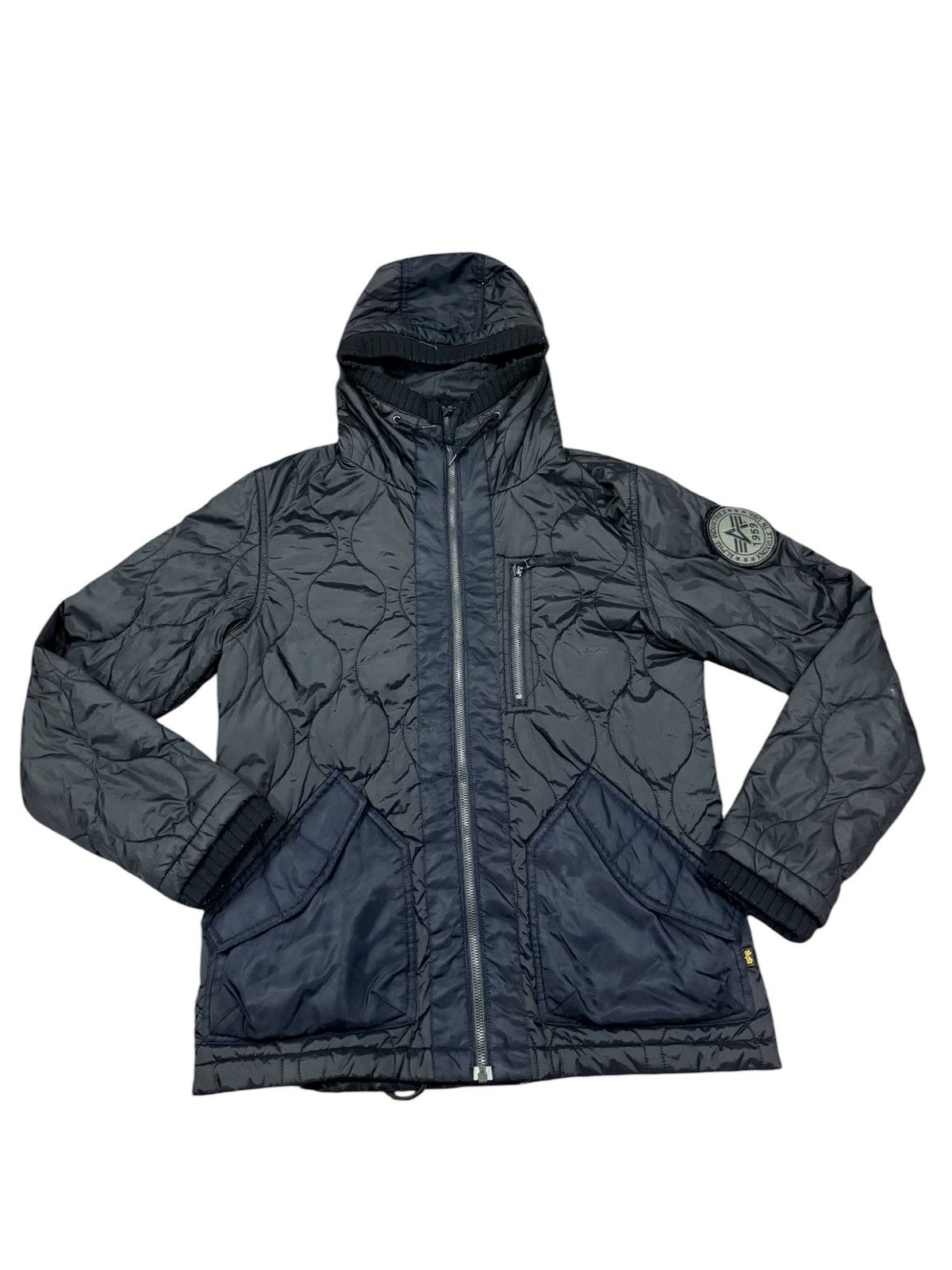 Alpha Industries Alpha Industries Nylon Onion Quilt Hooded Jacket #20165 Size US M / EU 48-50 / 2 - 1 Thumbnail