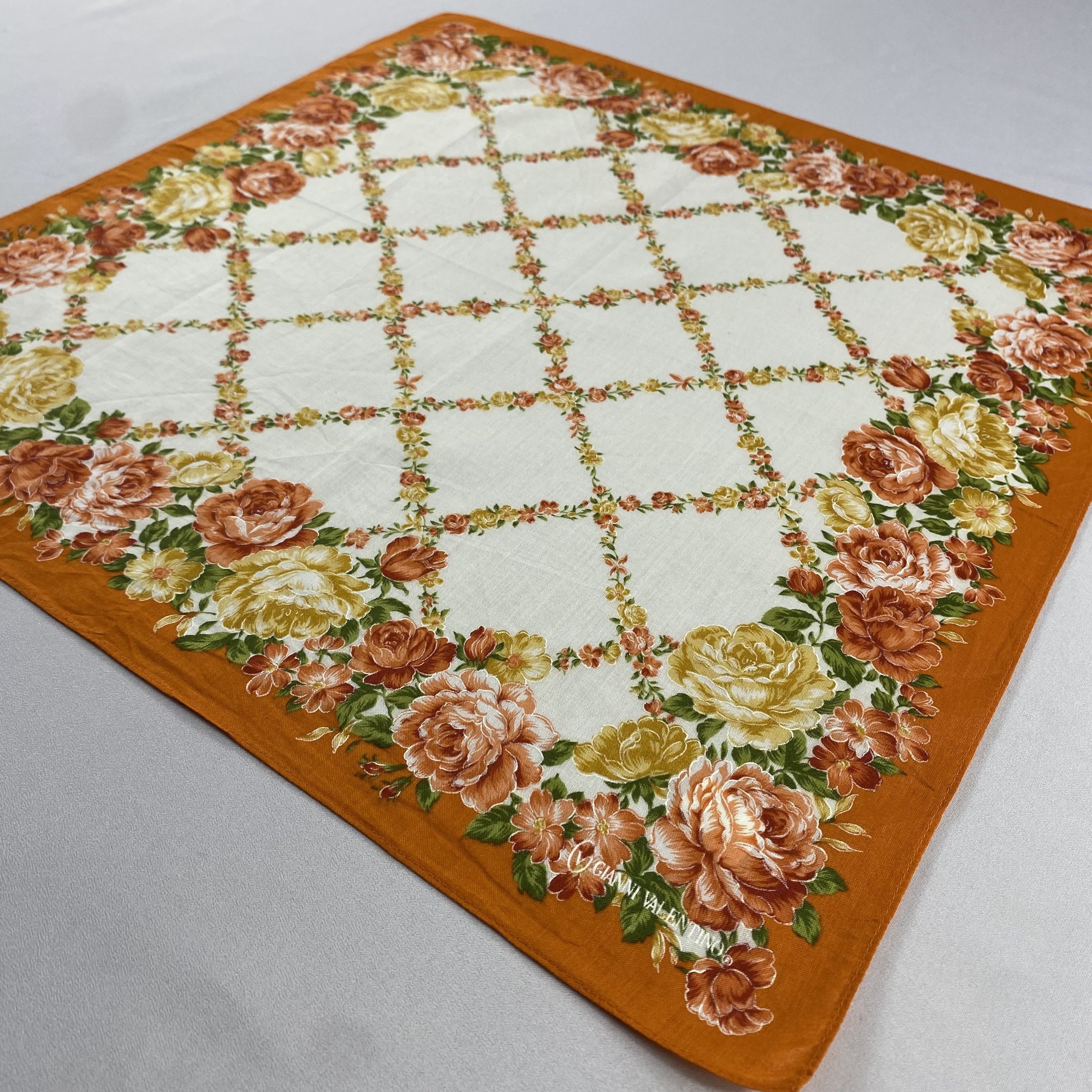 Japanese Brand × Vintage Gianni Valentino Handkerchief / Neckerchief / Bandana-P862 Size ONE SIZE - 2 Thumbnail