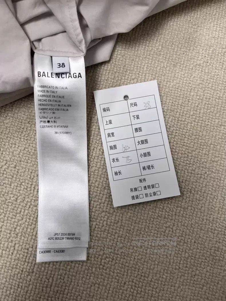 Balenciaga Balenciaga Size 38 Alphabet Printed Round Neck Short Sleev Size M / US 6-8 / IT 42-44 - 4 Thumbnail